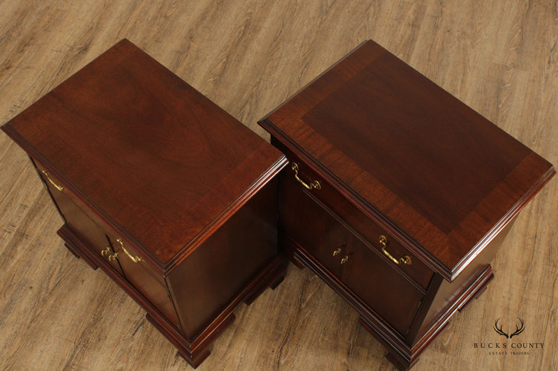 Councill Craftsmen Chippendale Style Pair Mahogany Nightstands