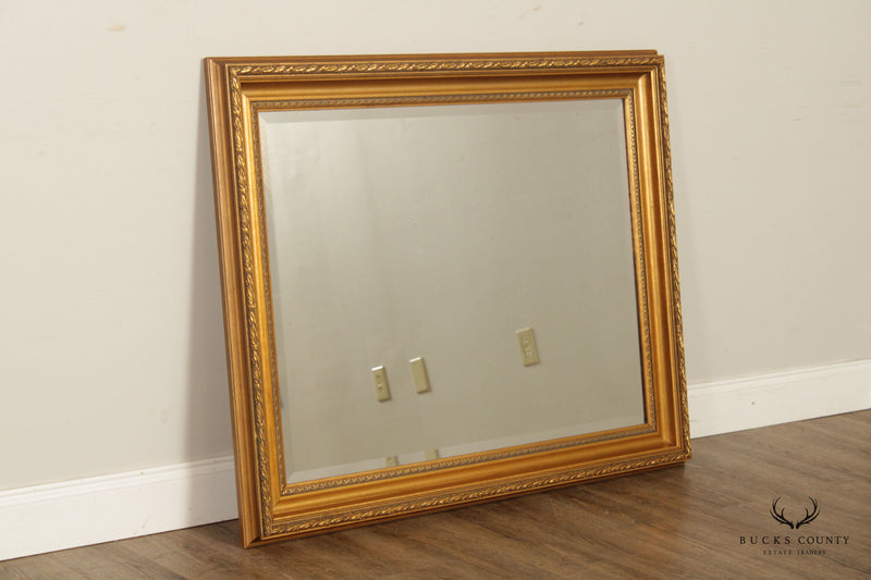 Traditional Carved Giltwood Frame Accent Wall Mirror