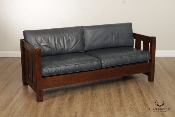 Stickley Mission Collection Oak And Leather Settle Sofa