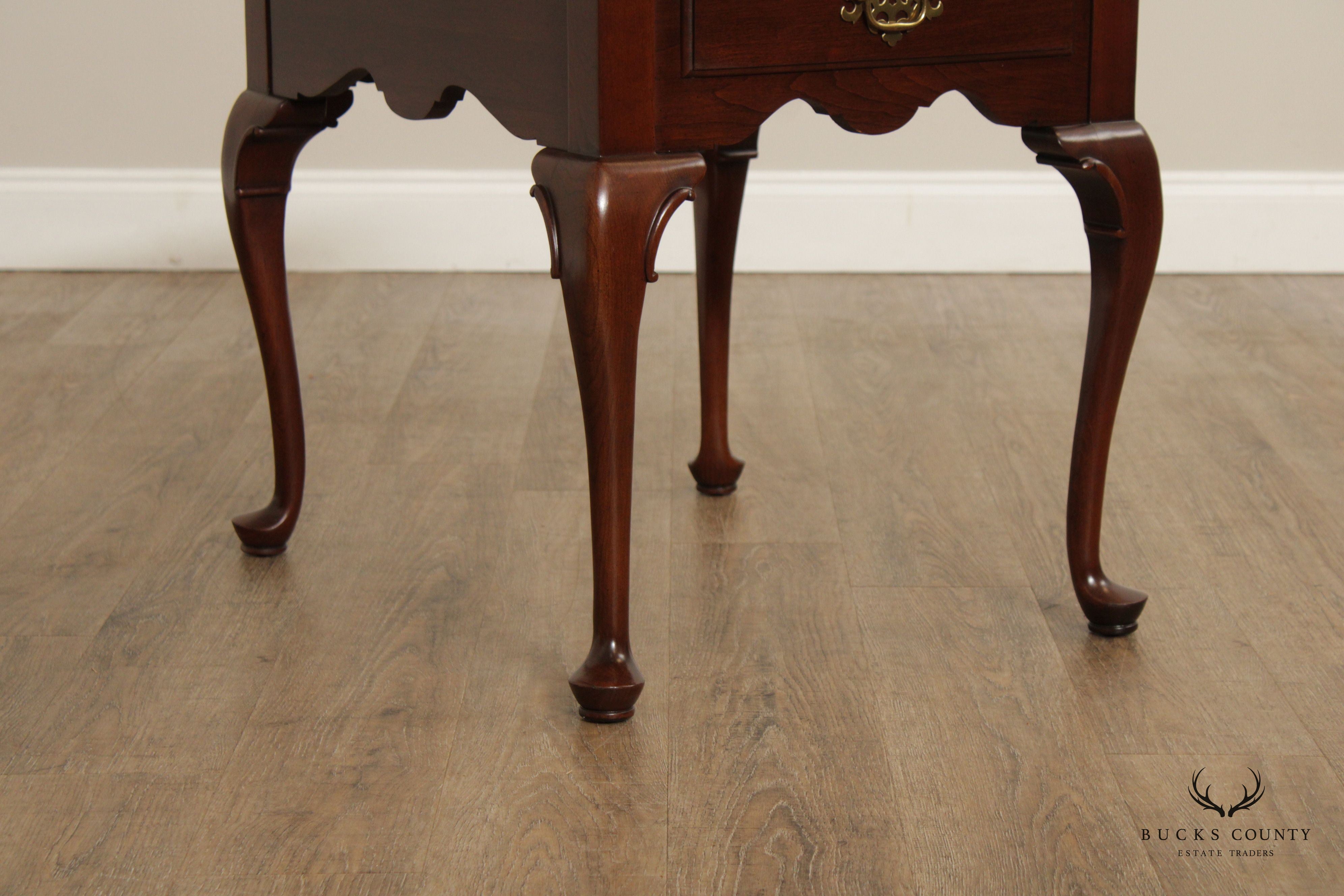 Ethan Allen 'Georgian Court' Queen Anne Style Cherry End Table