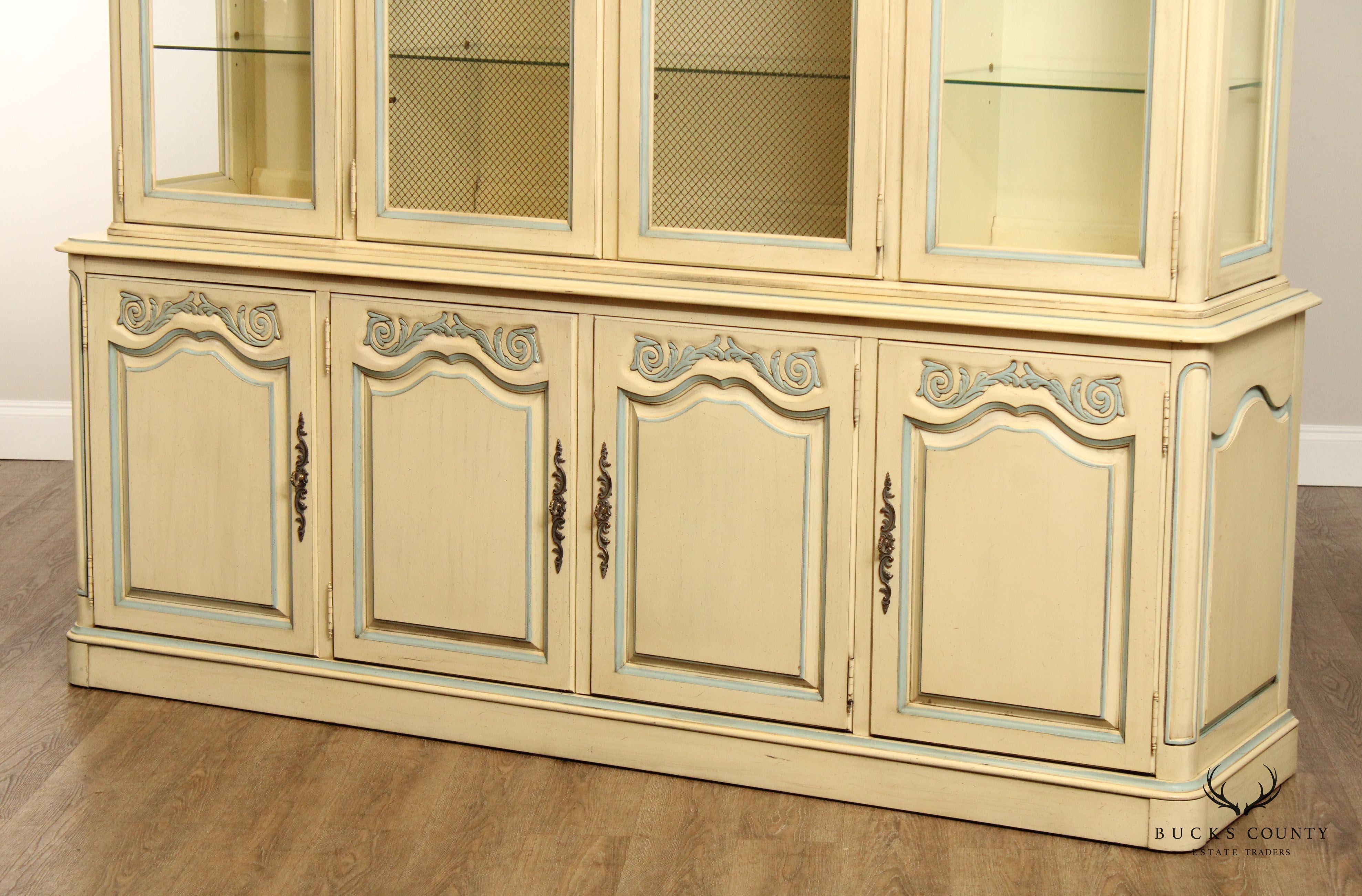 FRENCH COUNTRY STYLE VINTAGE PAINTED CHINA CABINET