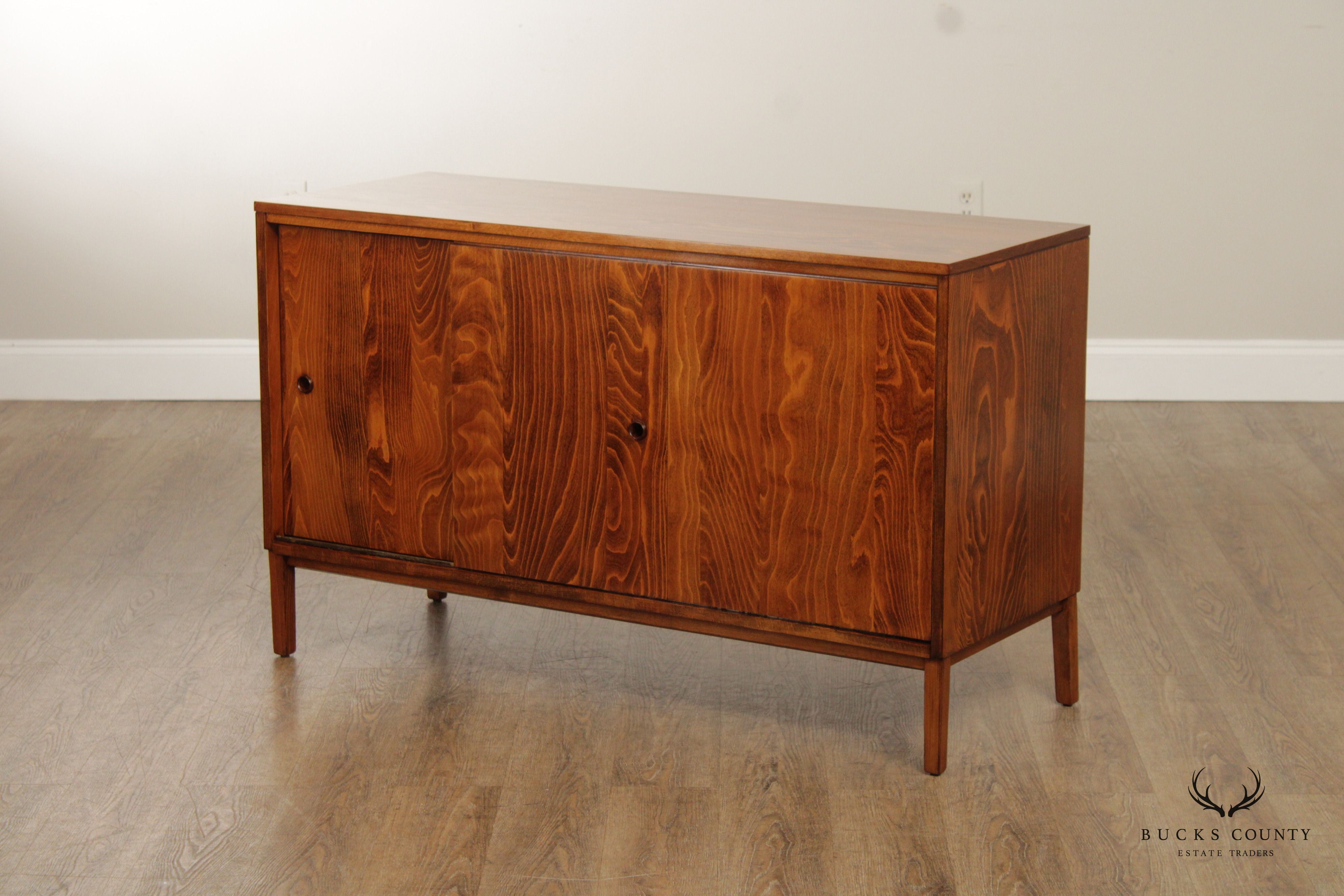 Paul McCobb Mid Century Modern Sliding Door Sideboard Credenza