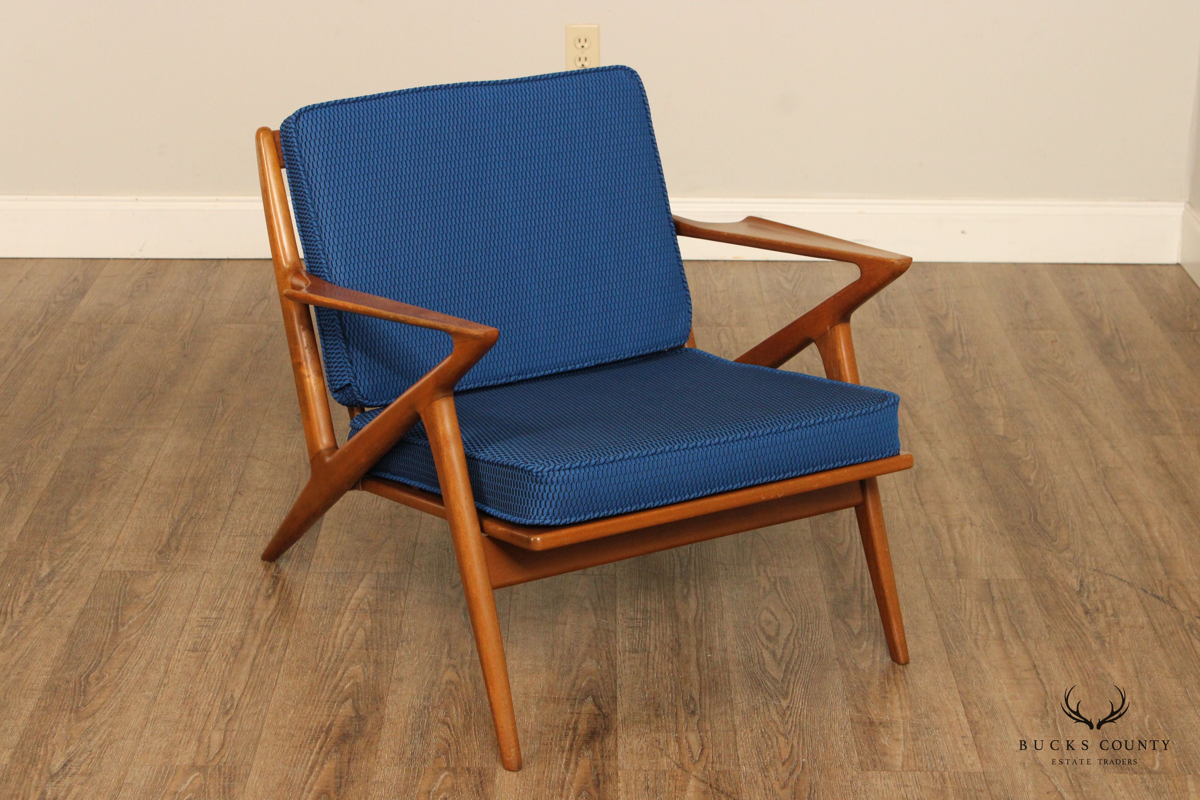 Poul Jensen for Selig Danish Modern Pair of 'Z' Lounge Chairs