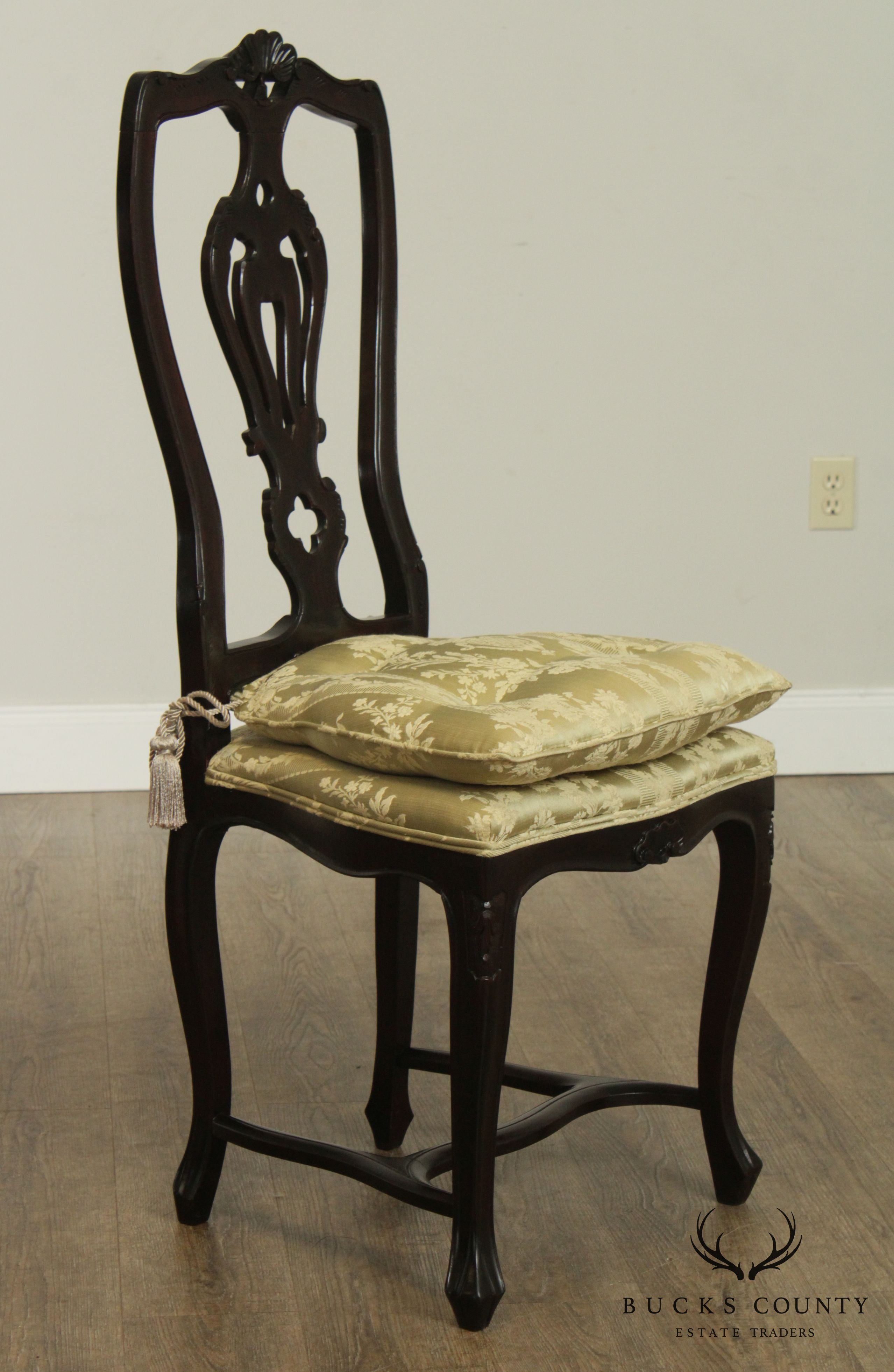 Vintage Custom Quality Set 6 Carved Provincial Style Dining Chairs