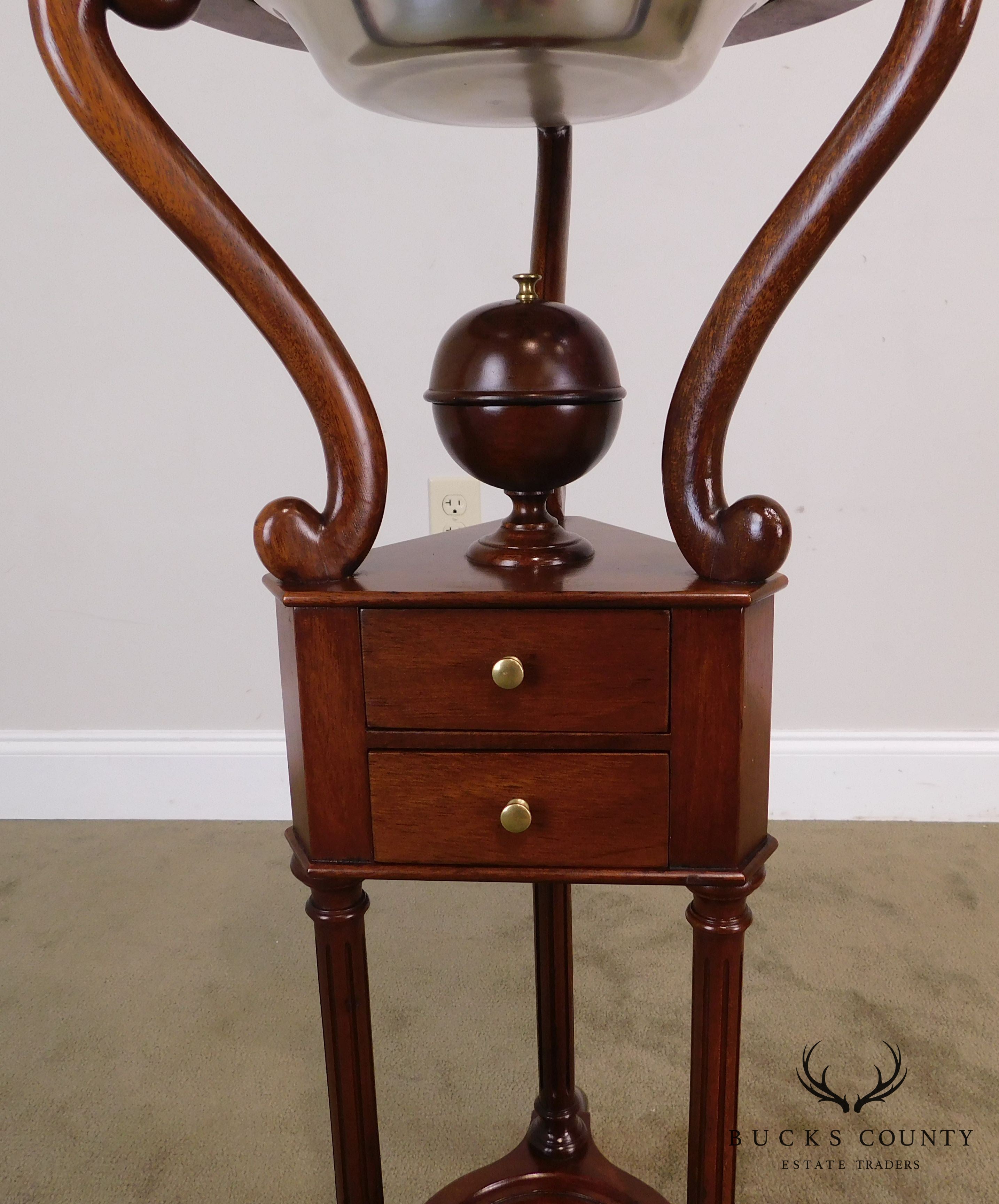 Biggs Thomas Jefferson Reproduction Georgian Mahogany Wig Stand No. 2090