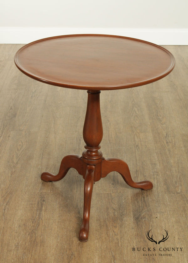 Vintage Custom Quality Cherry Queen Anne Style Round Pedestal Side Table