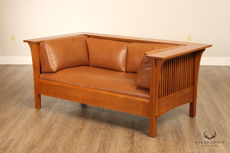 Stickley Mission Collection Oak Spindle Prairie Settle Loveseat