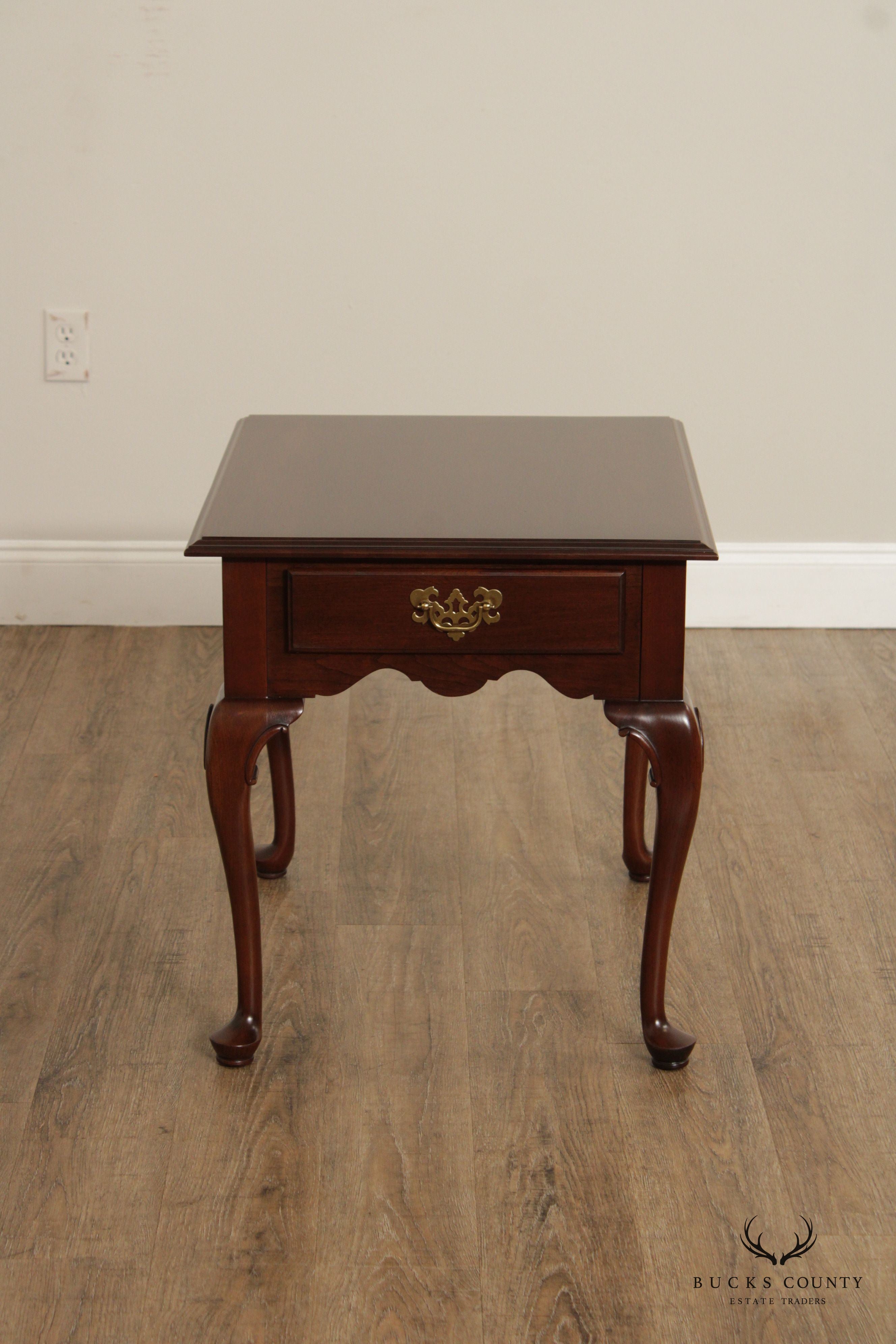 Ethan Allen 'Georgian Court' Queen Anne Style Cherry End Table