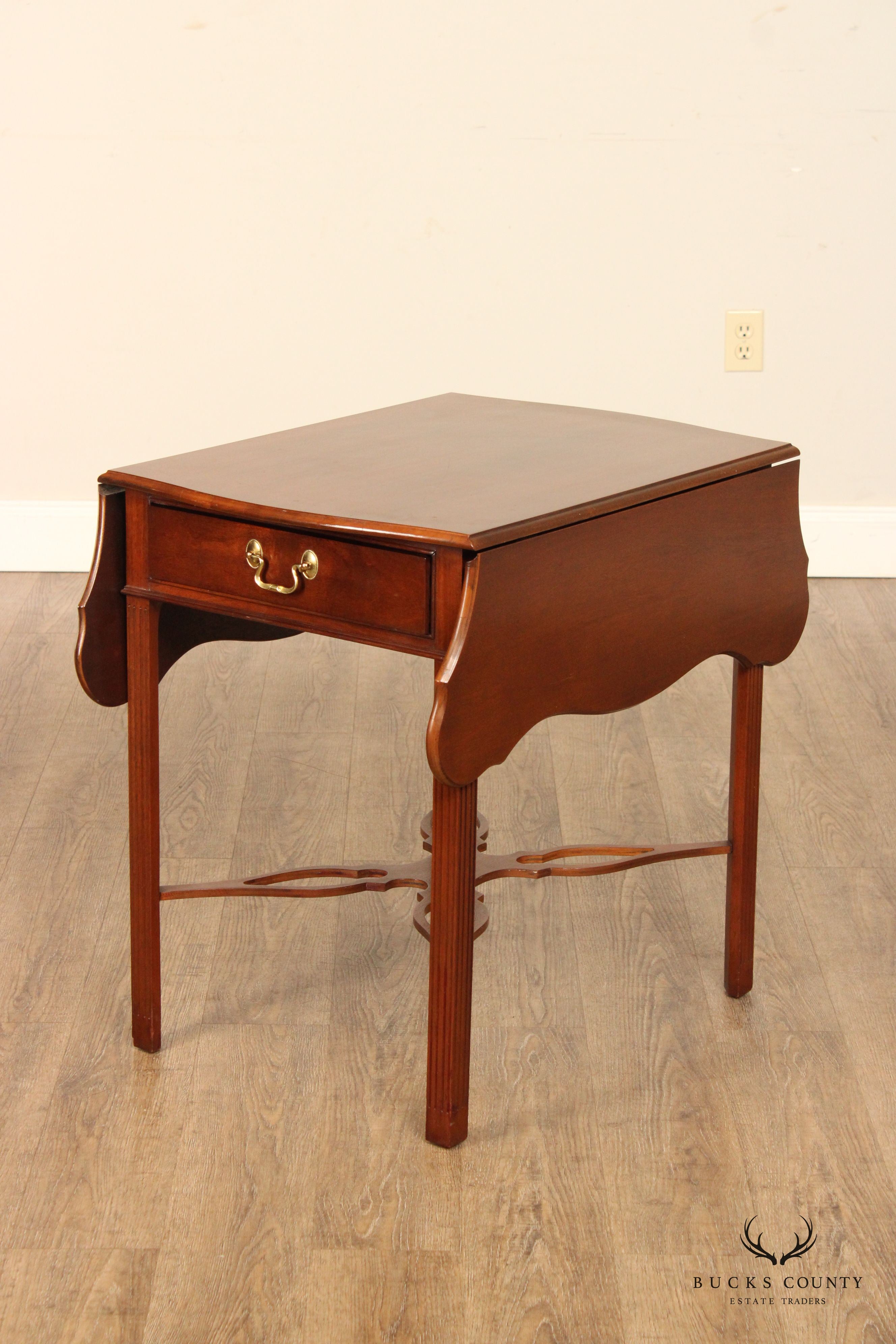 Councill Craftsmen Chippendale Style Mahogany Drop Leaf Side Table