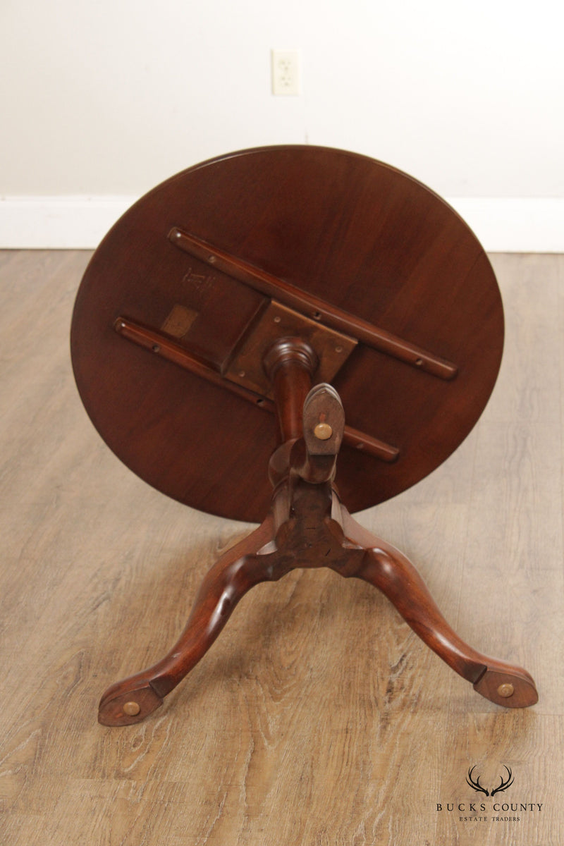 Kittinger Williamsburg Adaptation Mahogany Round Pedestal Side Table