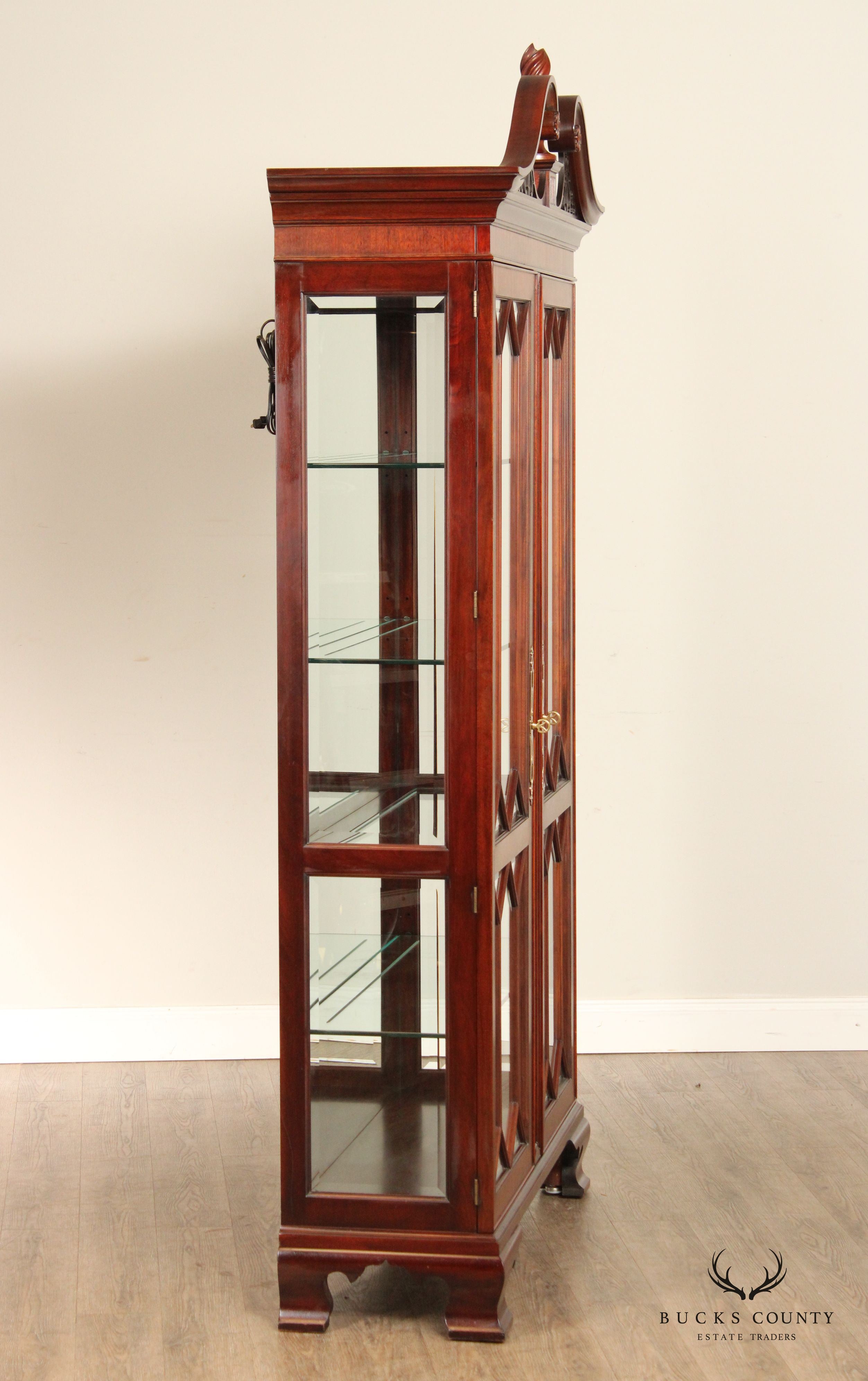 Henkel Harris Georgian Style Mahogany Display Case Cabinet