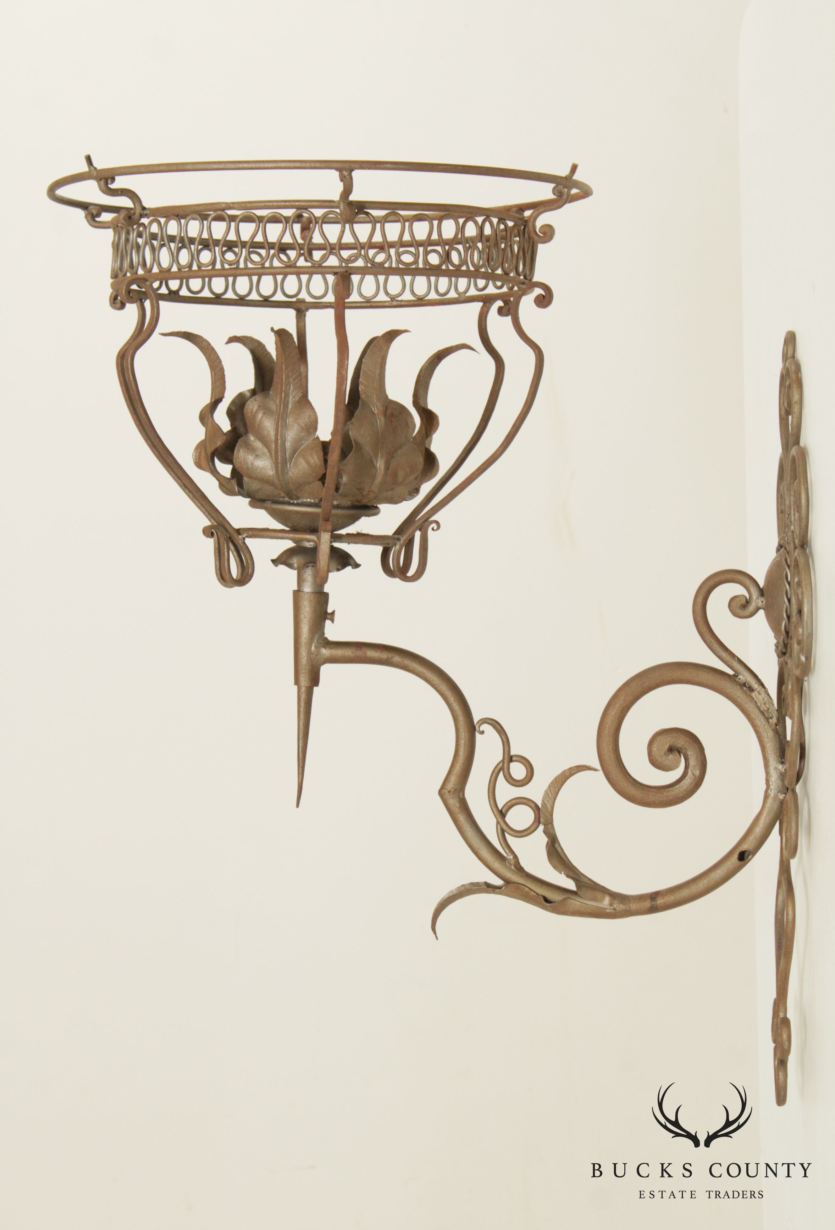 Vintage Italian Wrought Iron Wall Sconce