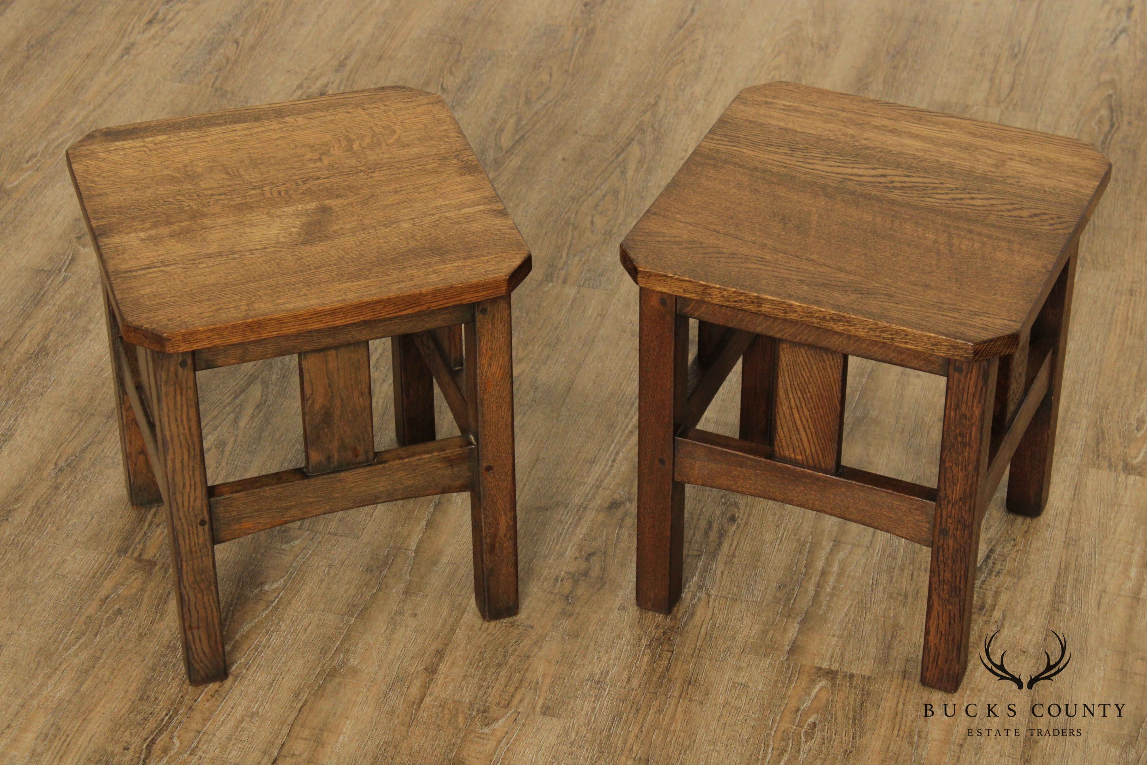 Mission Style Pair of Oak Taboret Side Tables