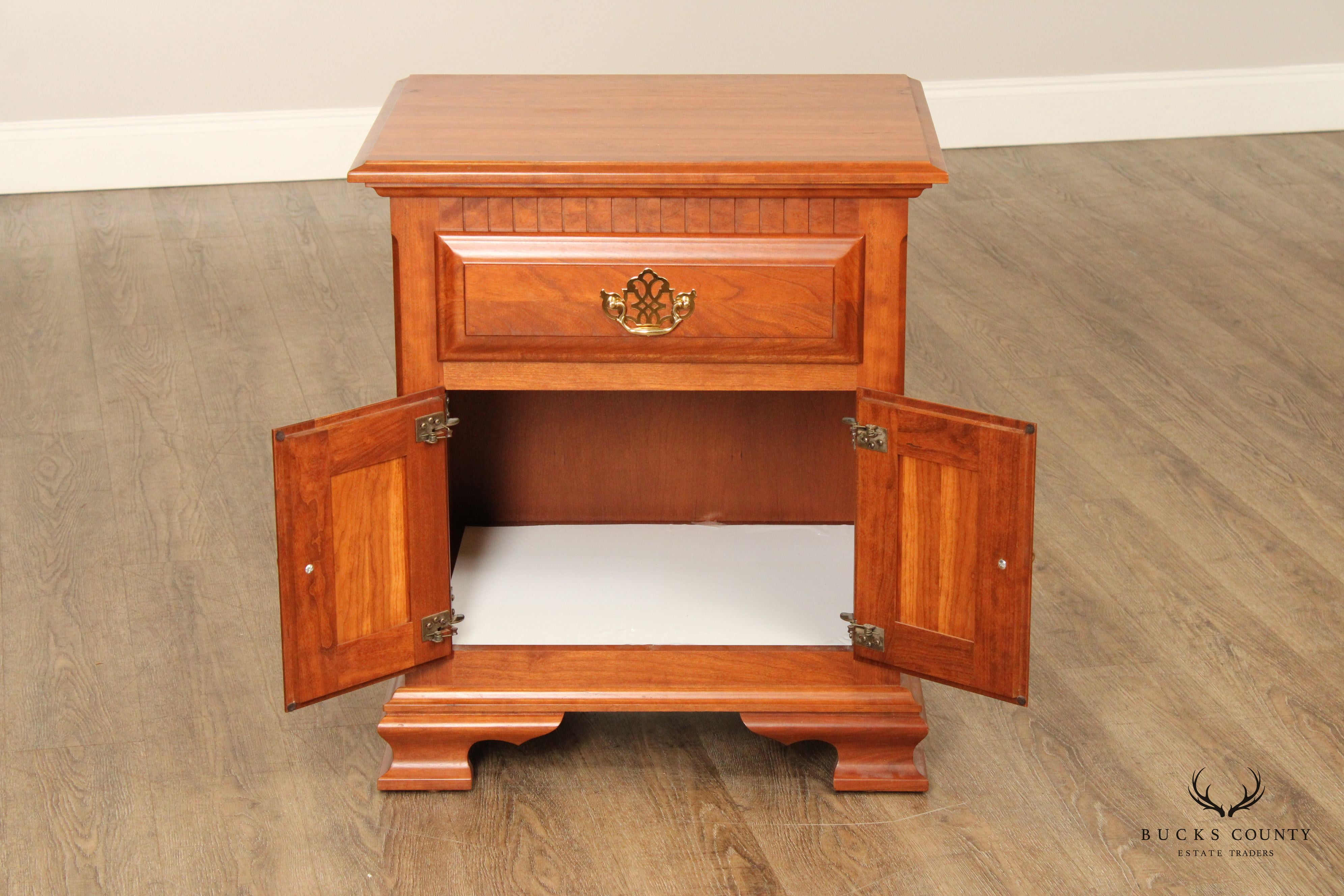 Millcraft 'Victoria's Tradition' Solid Cherry Cabinet Nightstand