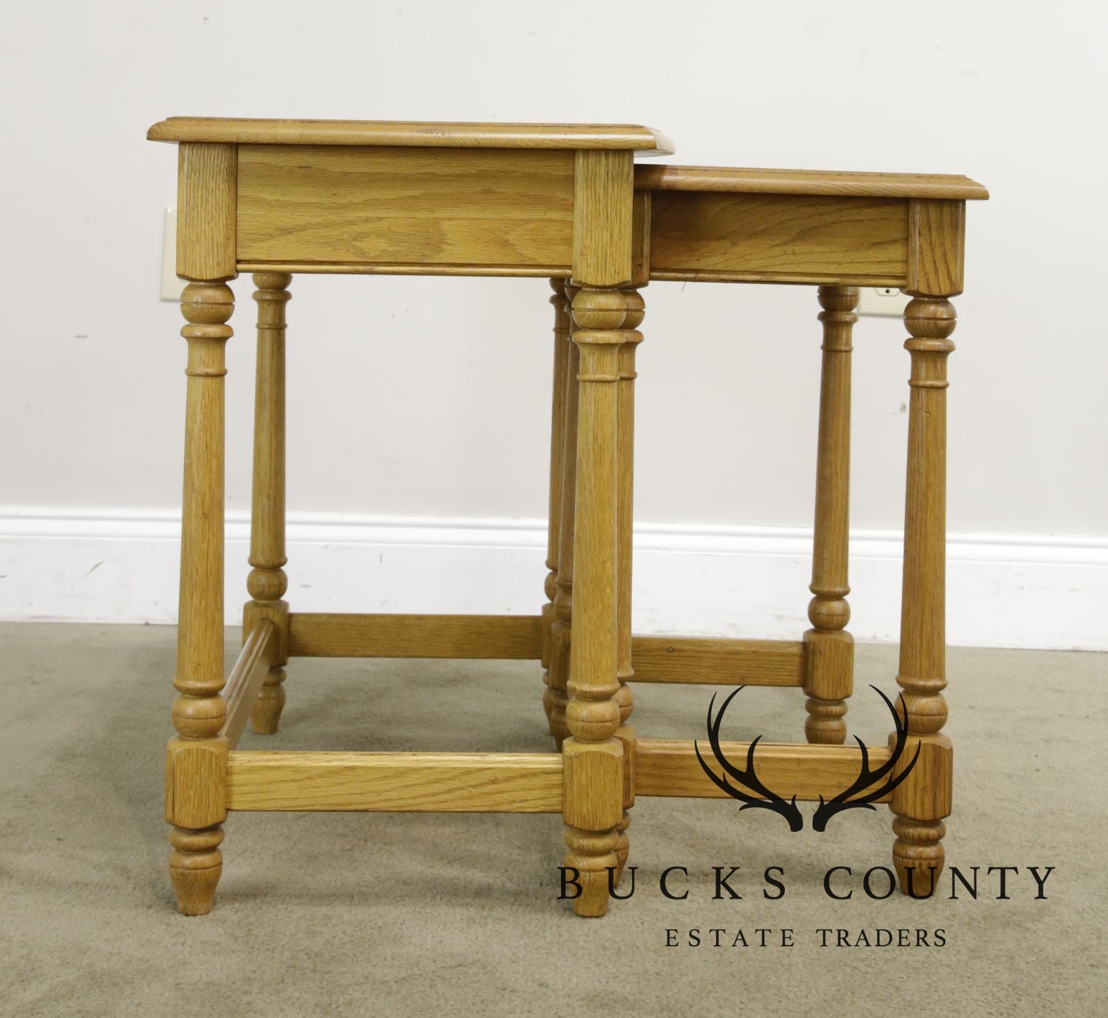 Ethan Allen Oak Nesting Side Table