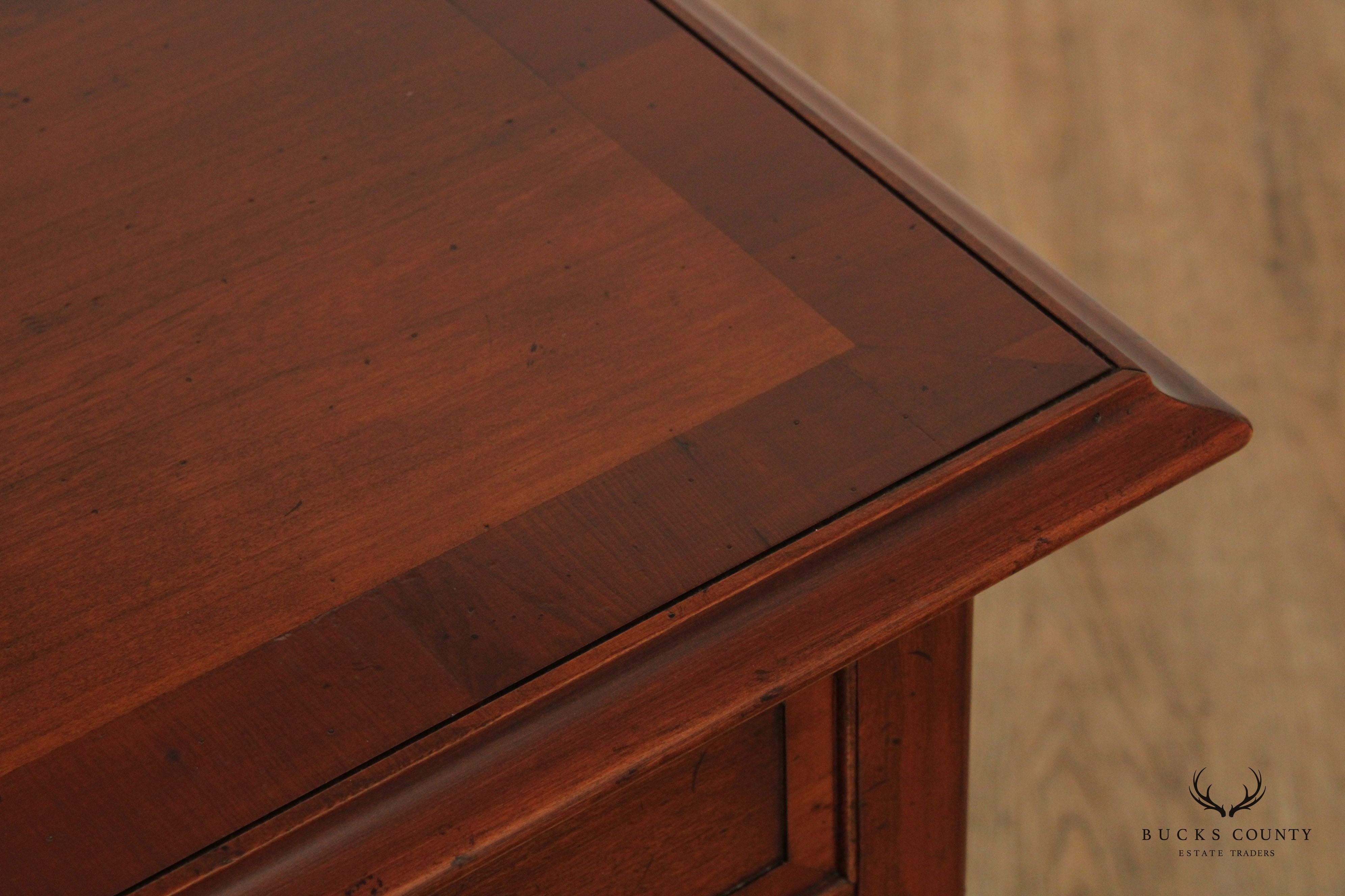 Hekman Furniture Georgian Style Banded Mahogany Lowboy