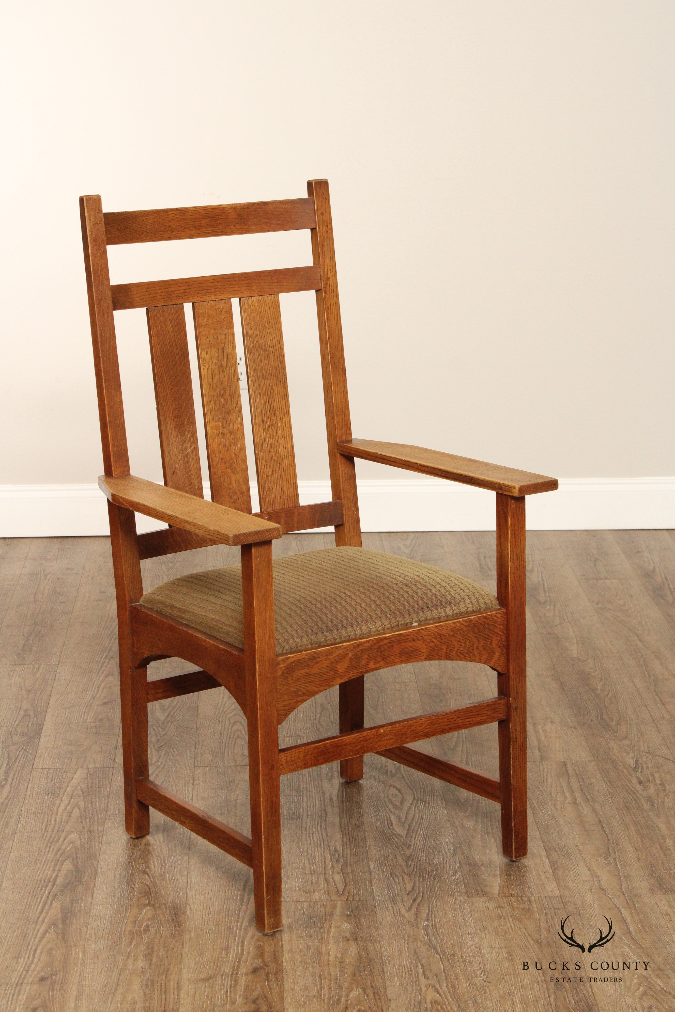 Stickley Mission Collection Harvey Ellis Pair of Oak Arm Chairs