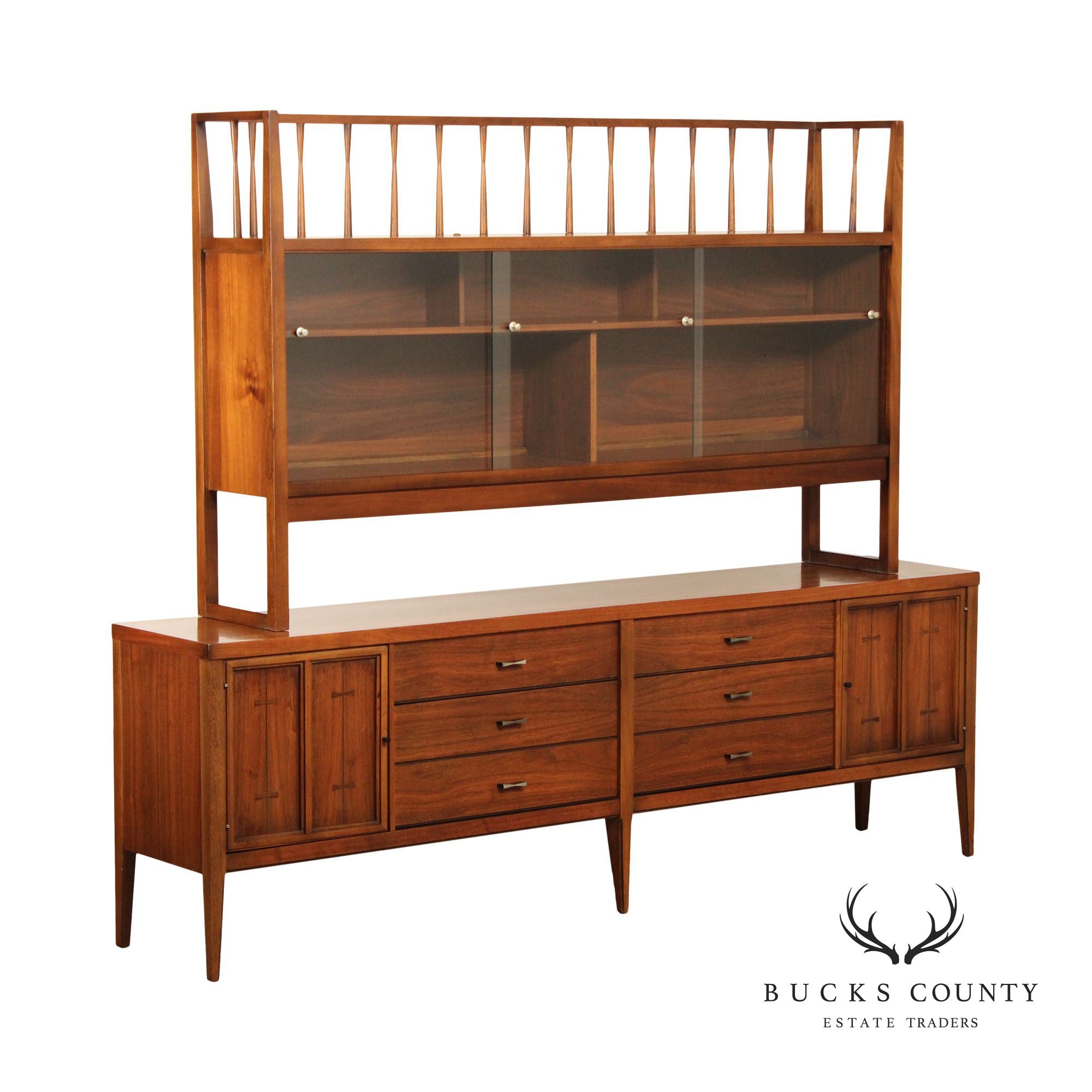 Lane Mid Century Modern Walnut Credenza China Cabinet Bookcase