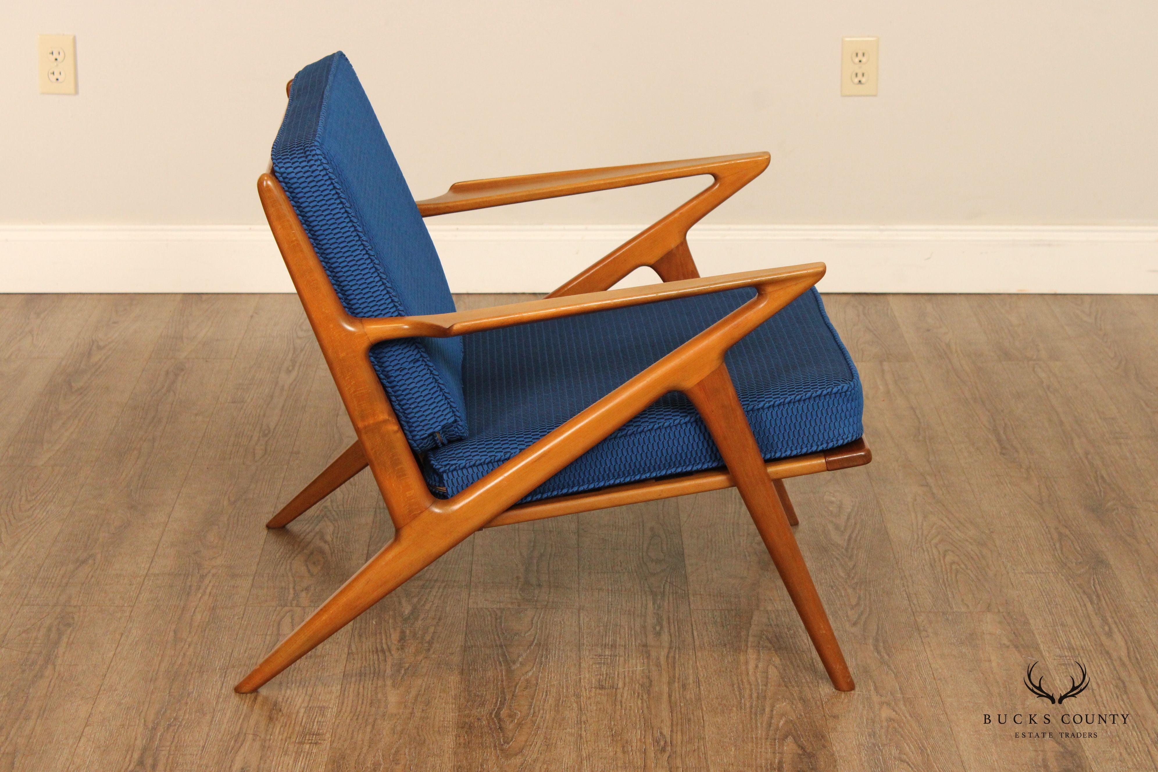 Poul Jensen for Selig Danish Modern Pair of 'Z' Lounge Chairs