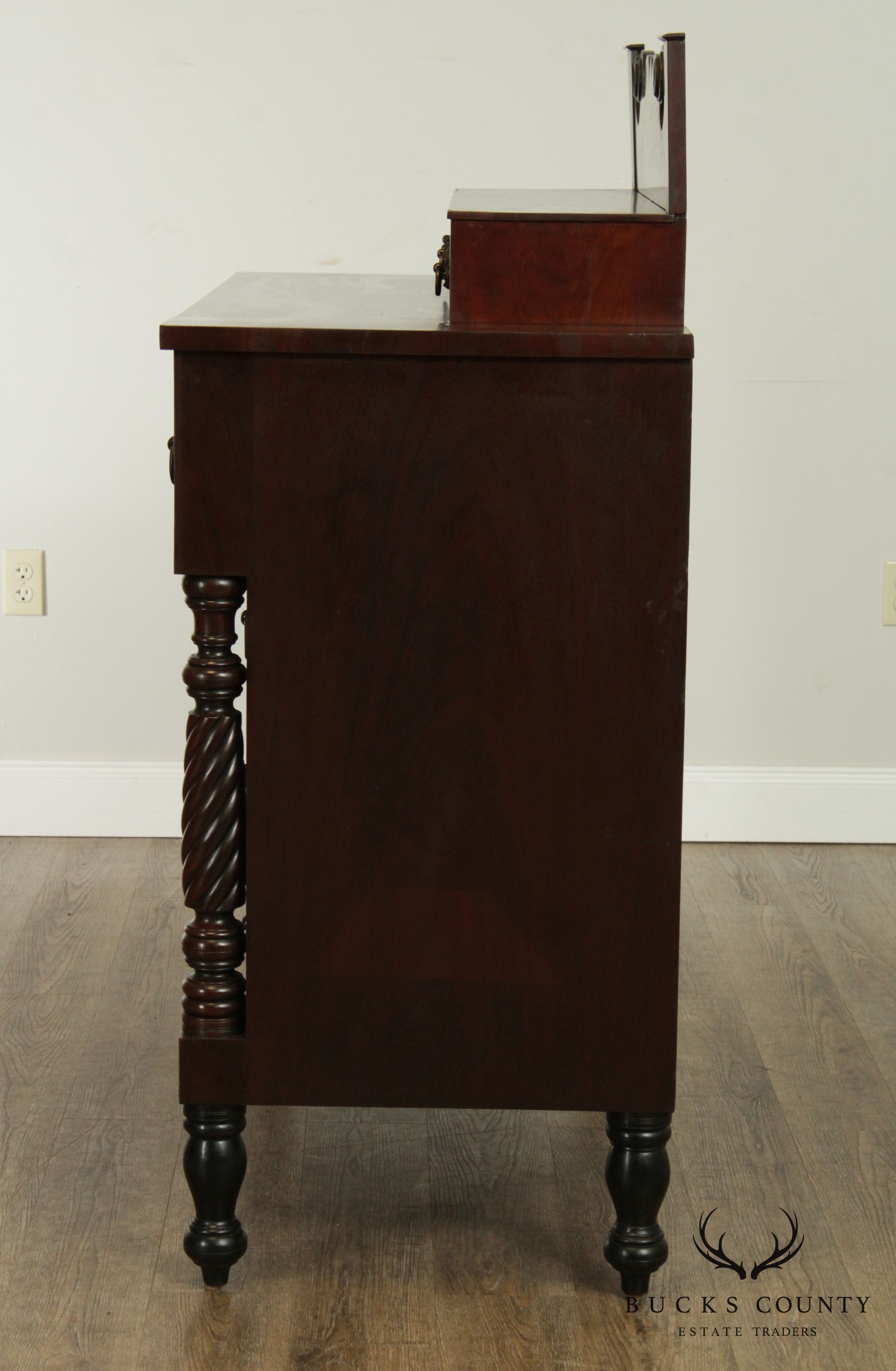 Antique American Federal Mahogany Chest of Drawers