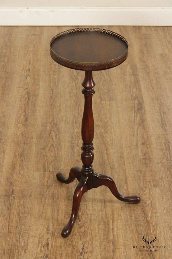 Georgian Style Mahogany Candle or Plant Stand