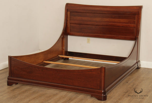Traditional Style Queen Size Cherry Sleigh Bed