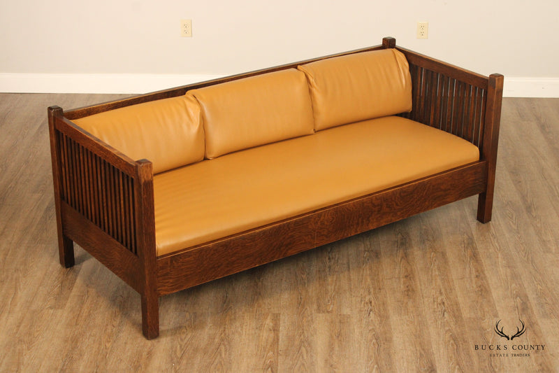 Stickley Mission Collection Oak Spindle Settle Sofa