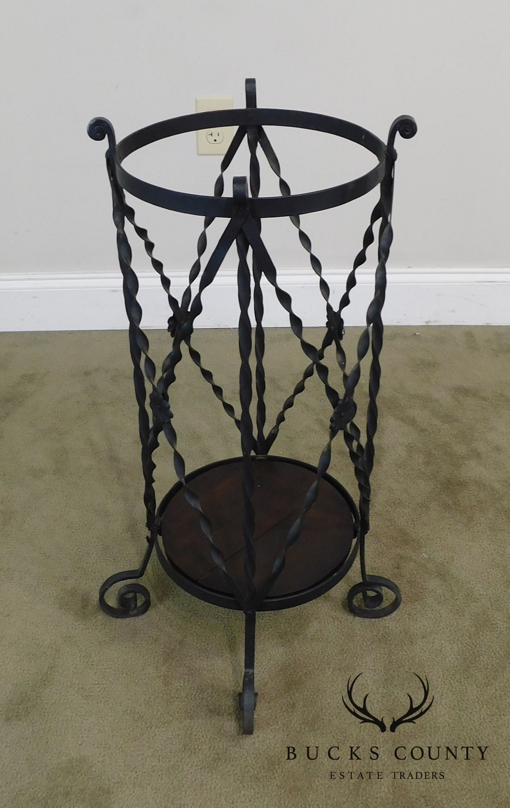 Aesthetic Antique Hand Wrought Iron Umbrella Stand