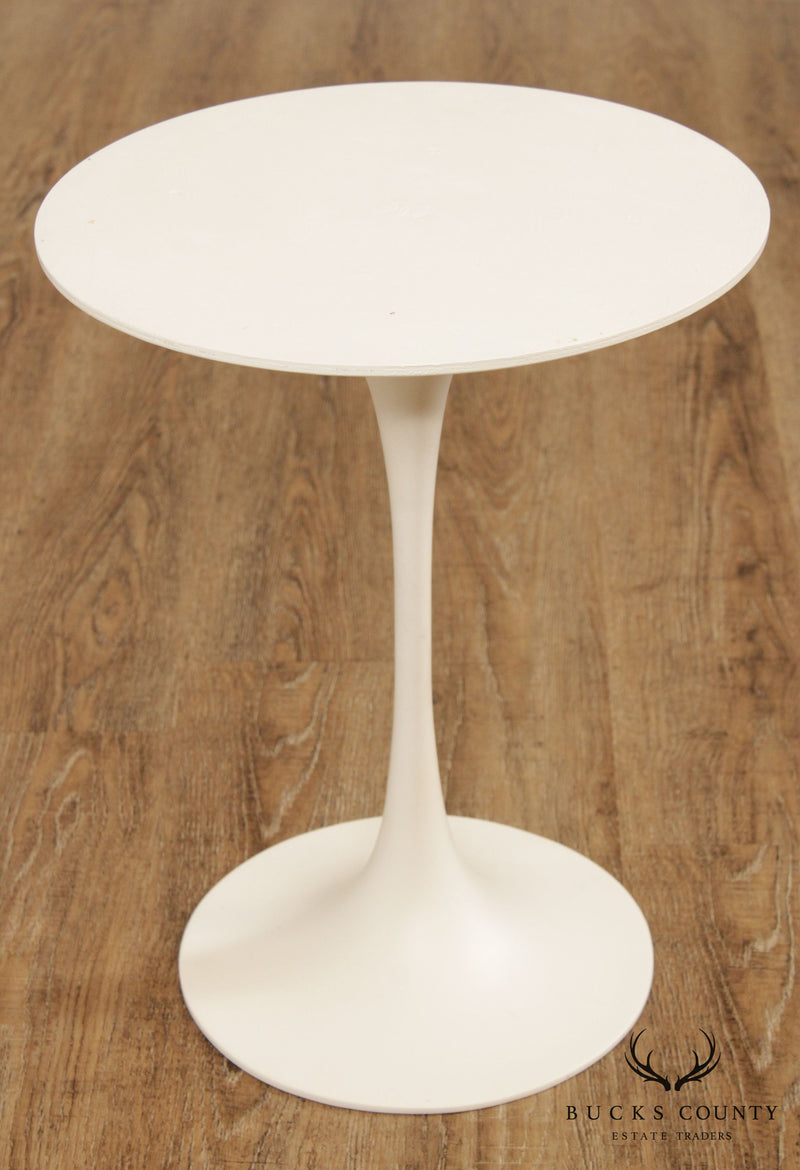 Knoll Associates Eero Saarinen Mid Century Modern Round Marble Top Tulip Side Table