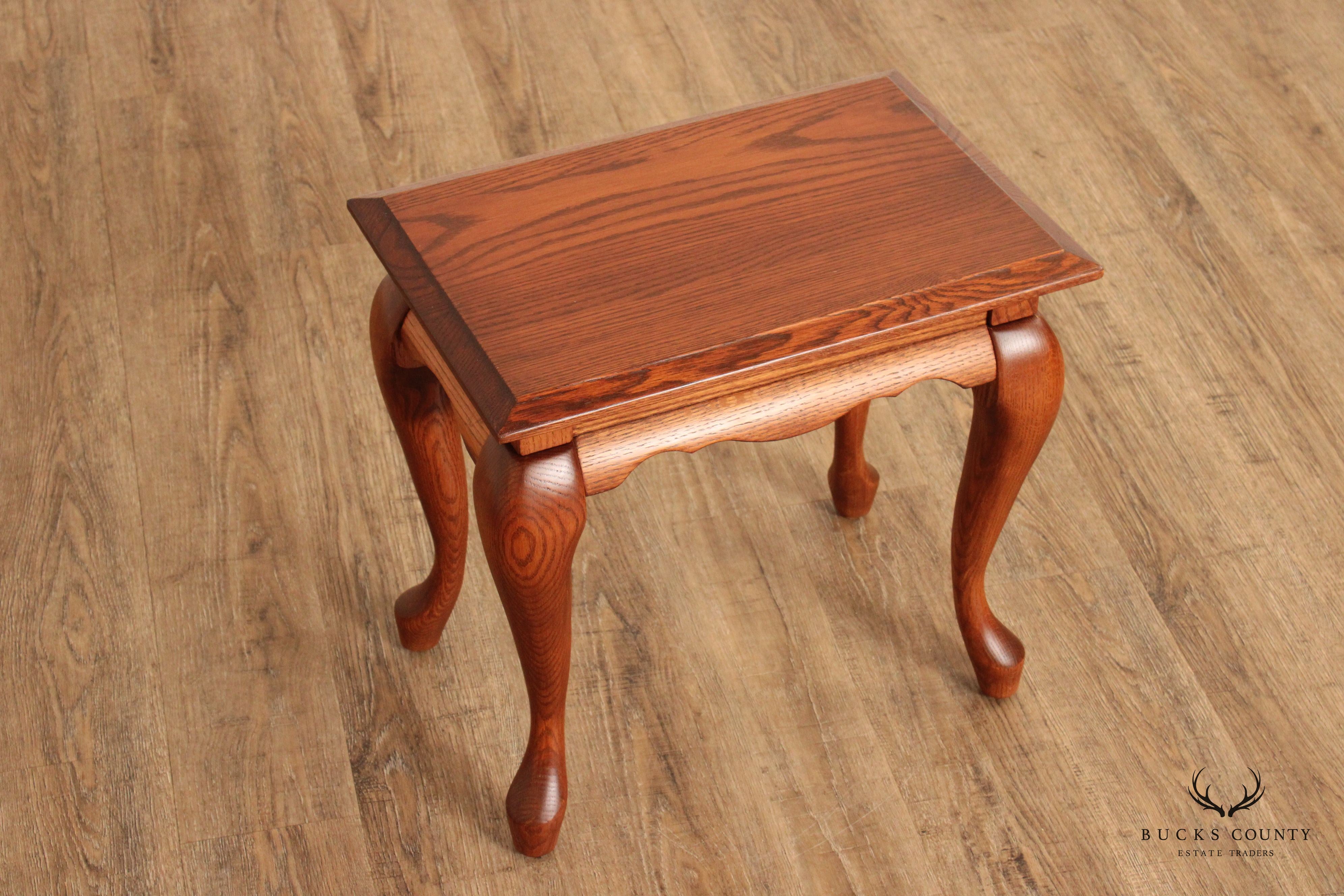 Queen Anne Style Oak Set of Three Nesting Tables