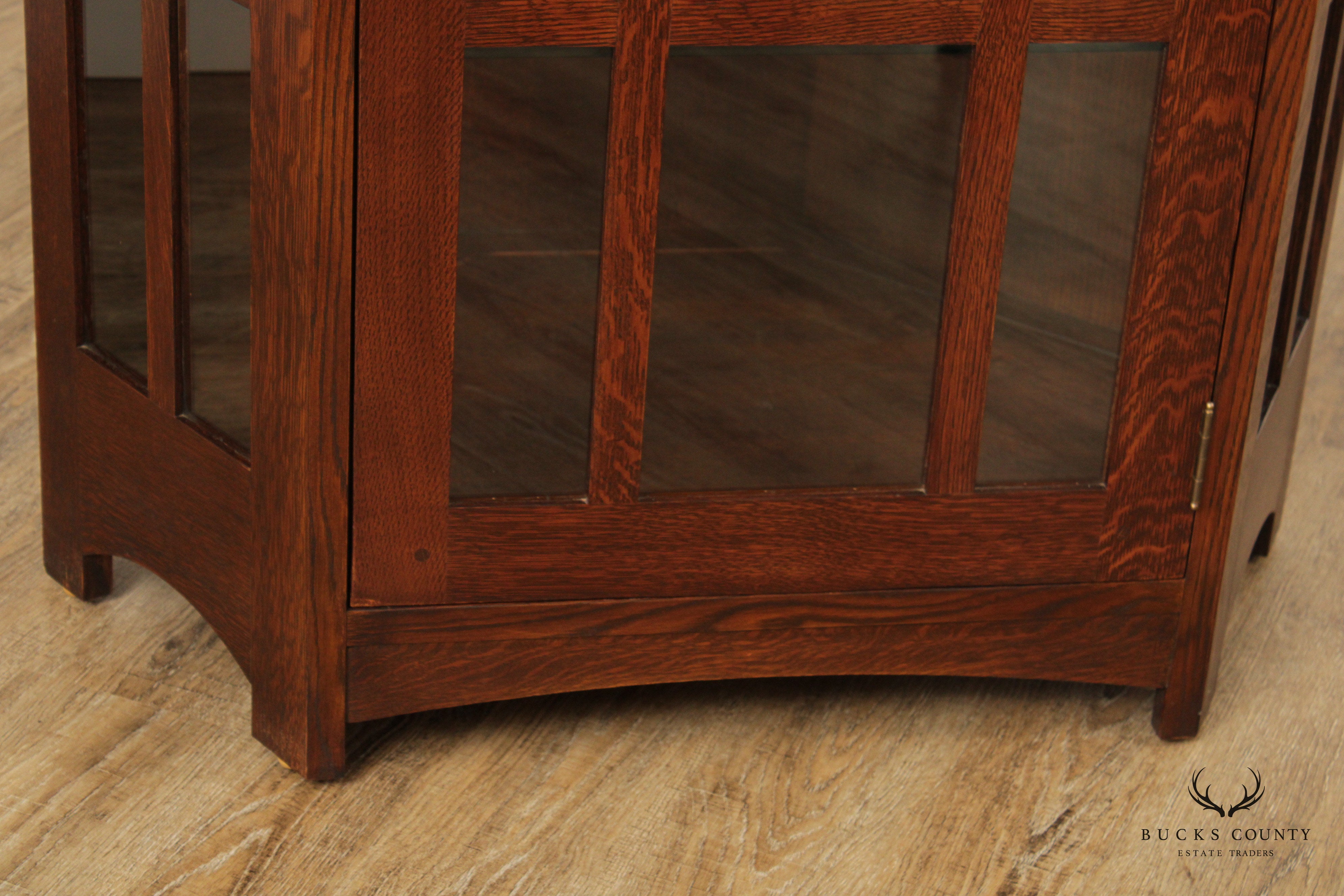 Stickley Mission Collection Oak Angled Corner Cabinet