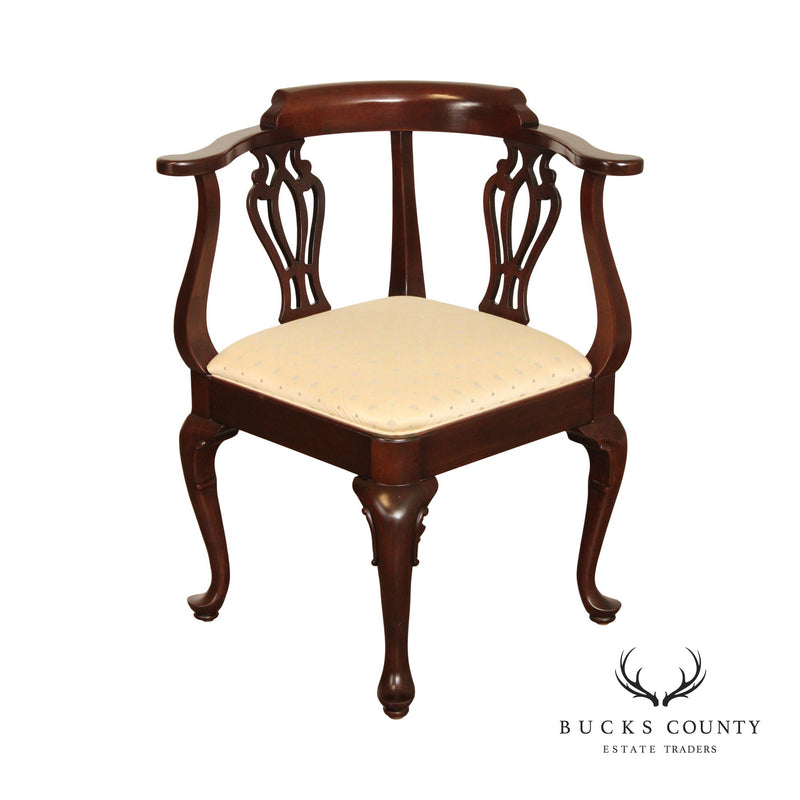 Ethan Allen Georgian Court Chippendale Style Corner Arm Chair