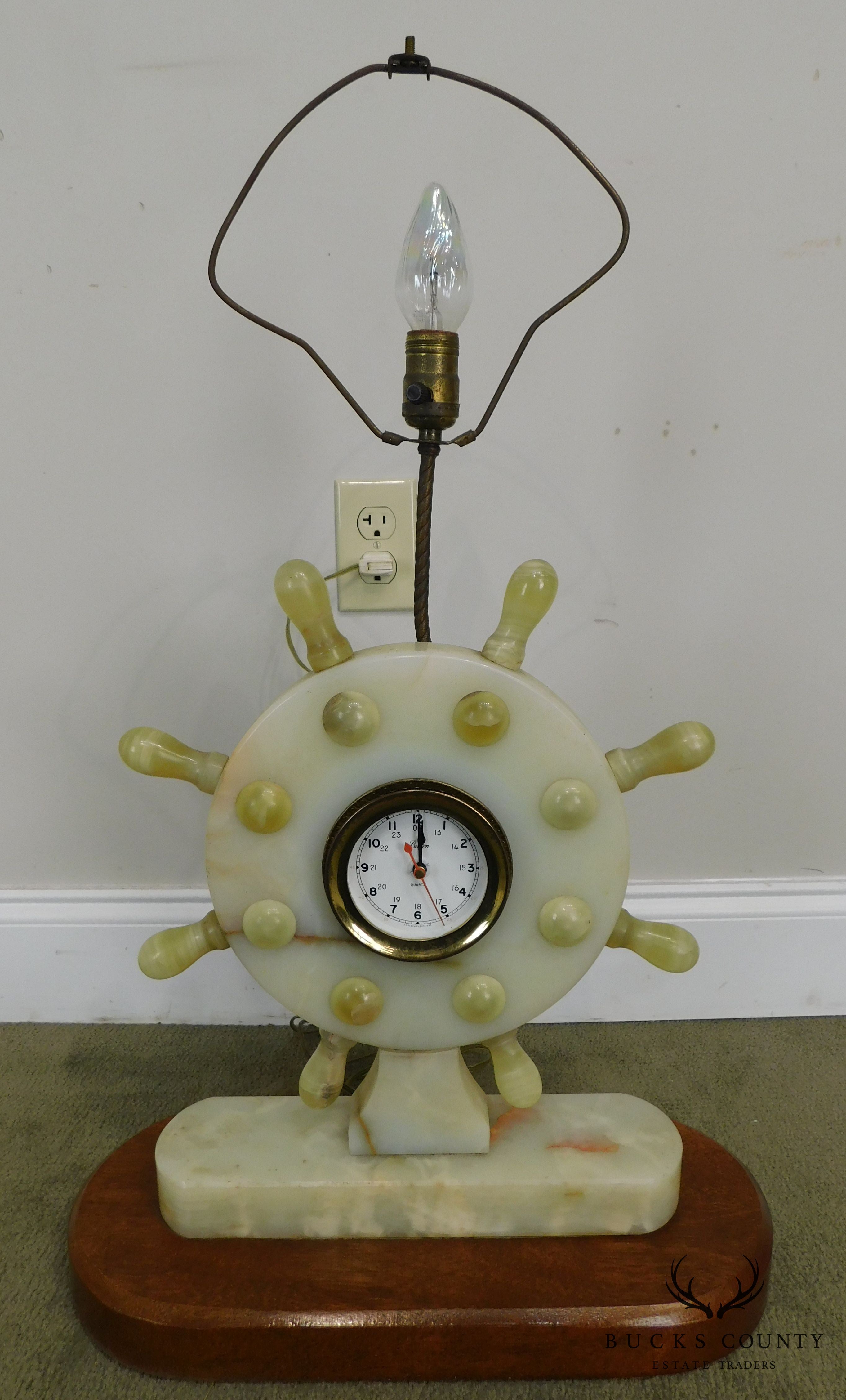 Vintage Nautical Onyx Ships Wheel Table Lamp Clock