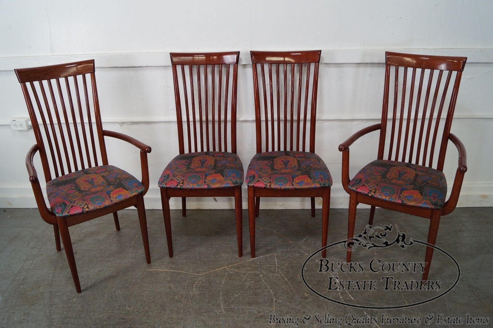 Mid Century Set of 4 Italian Spindle Back Dining Chairs