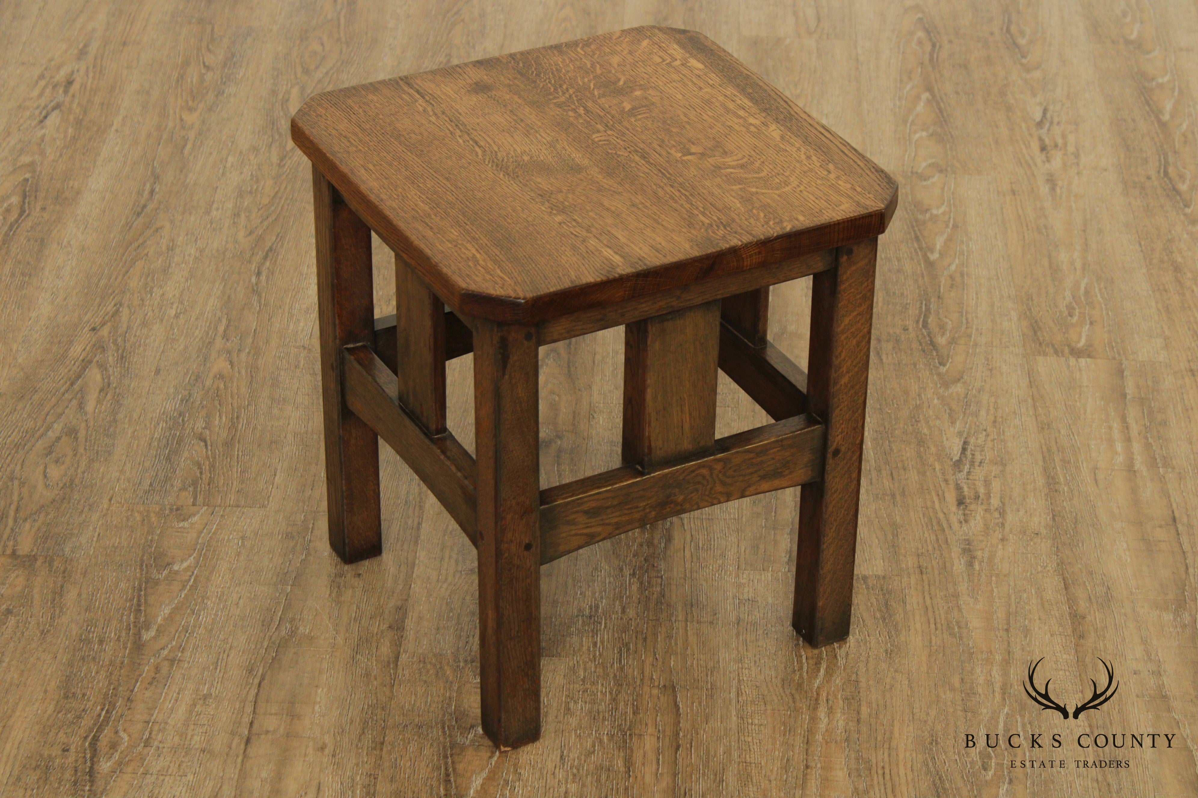 Mission Style Pair of Oak Taboret Side Tables