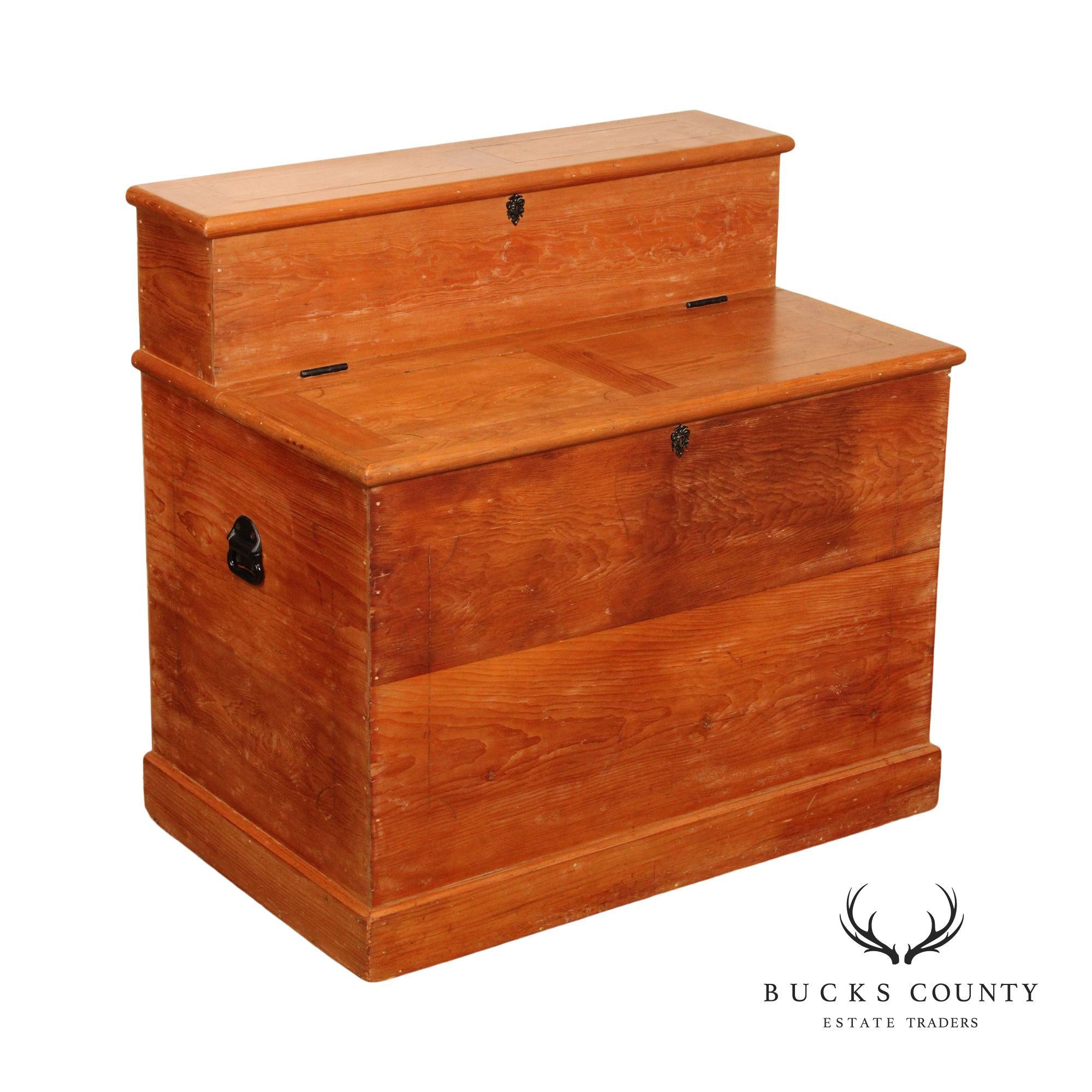 Moth Proof Chest Co. Cedar Lined Blanket or Storage Chest