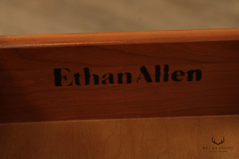 Ethan Allen 'Georgian Court' Queen Anne Style Cherry End Table