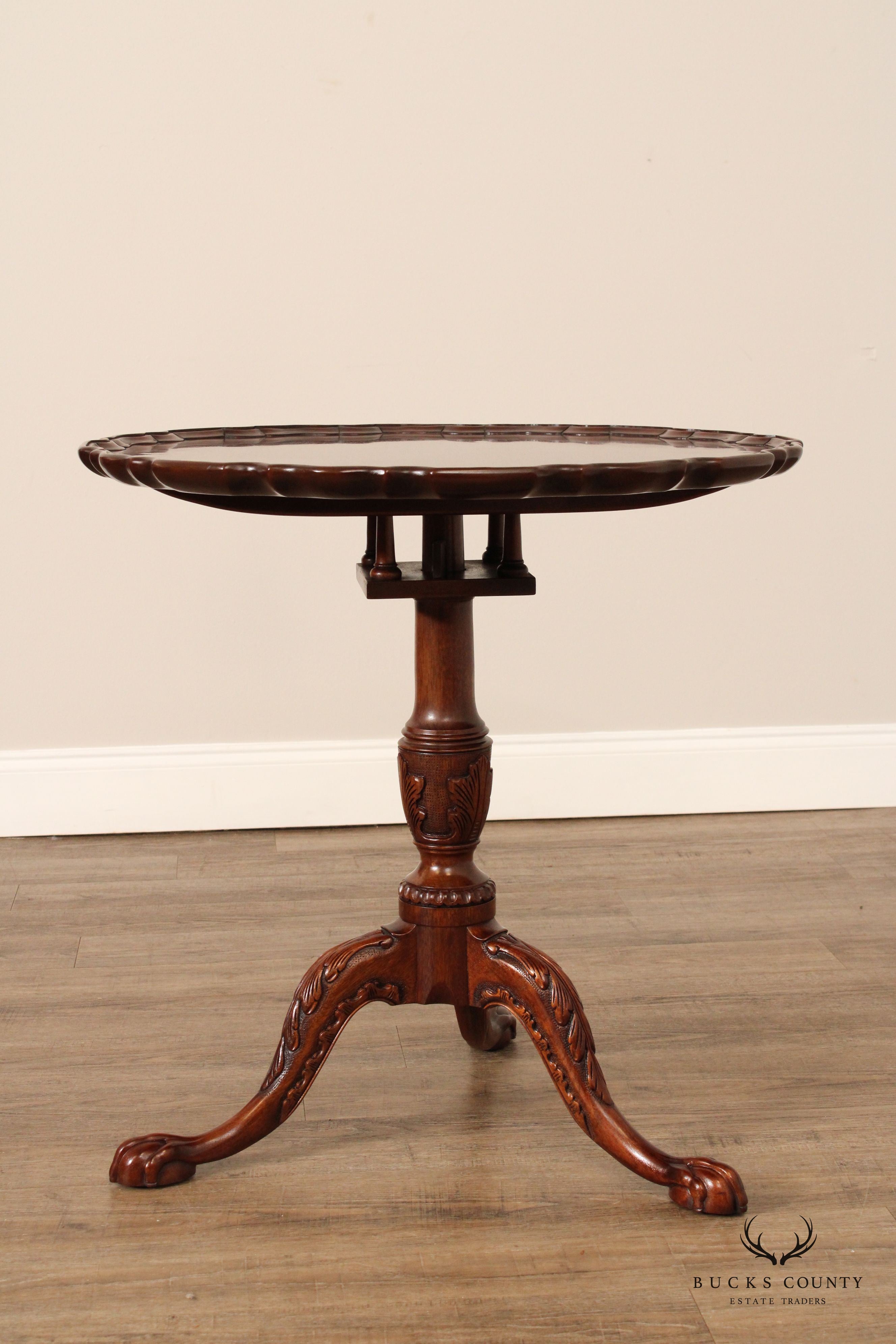 Henkel Harris Chippendale Style Mahogany Tilt Top Pie Crust Table