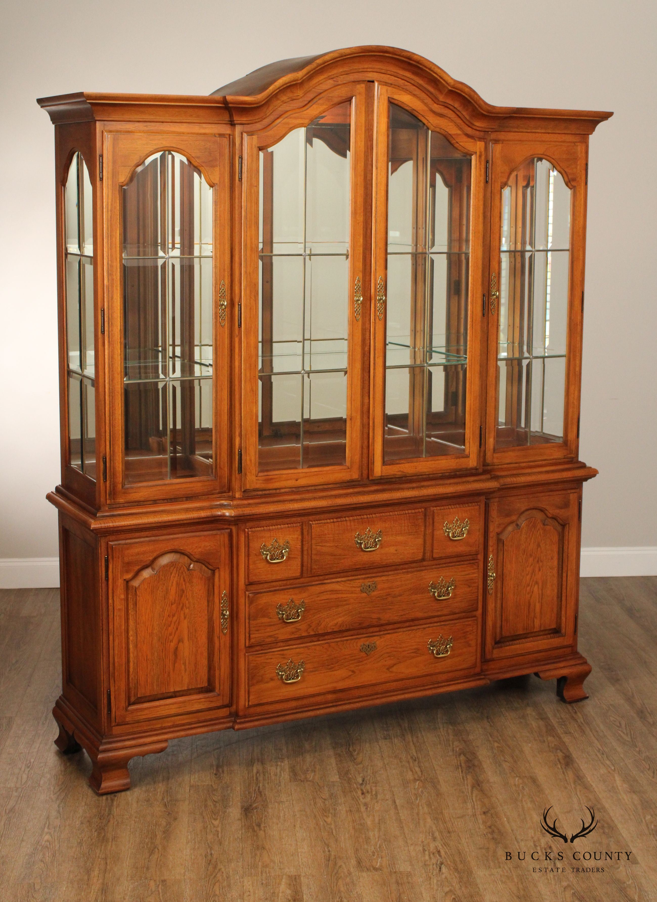 Thomasville Fisher Park Oak Vintage China Cabinet