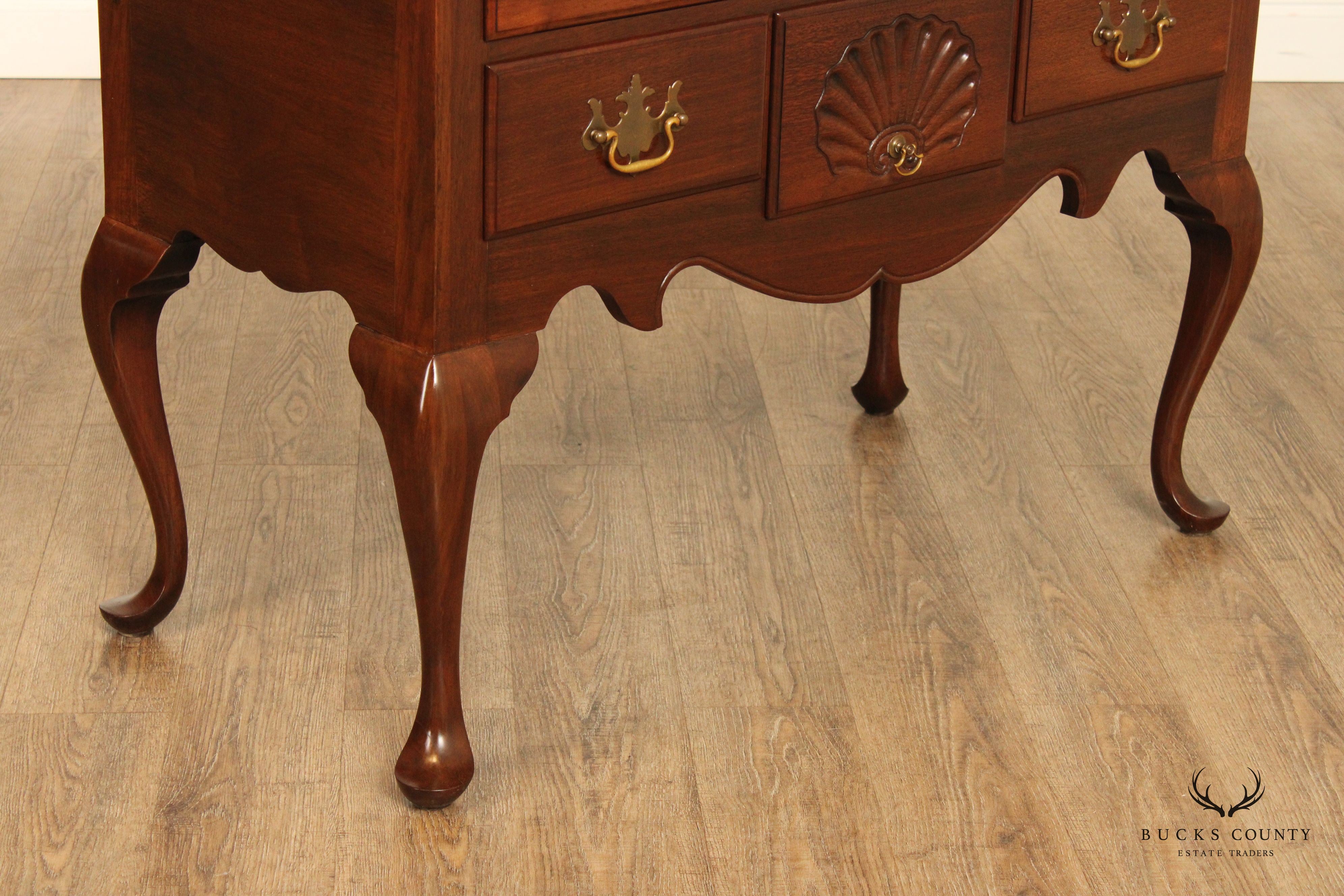 Alvin Rothenberger Bench Made Queen Anne Style Mahogany Lowboy