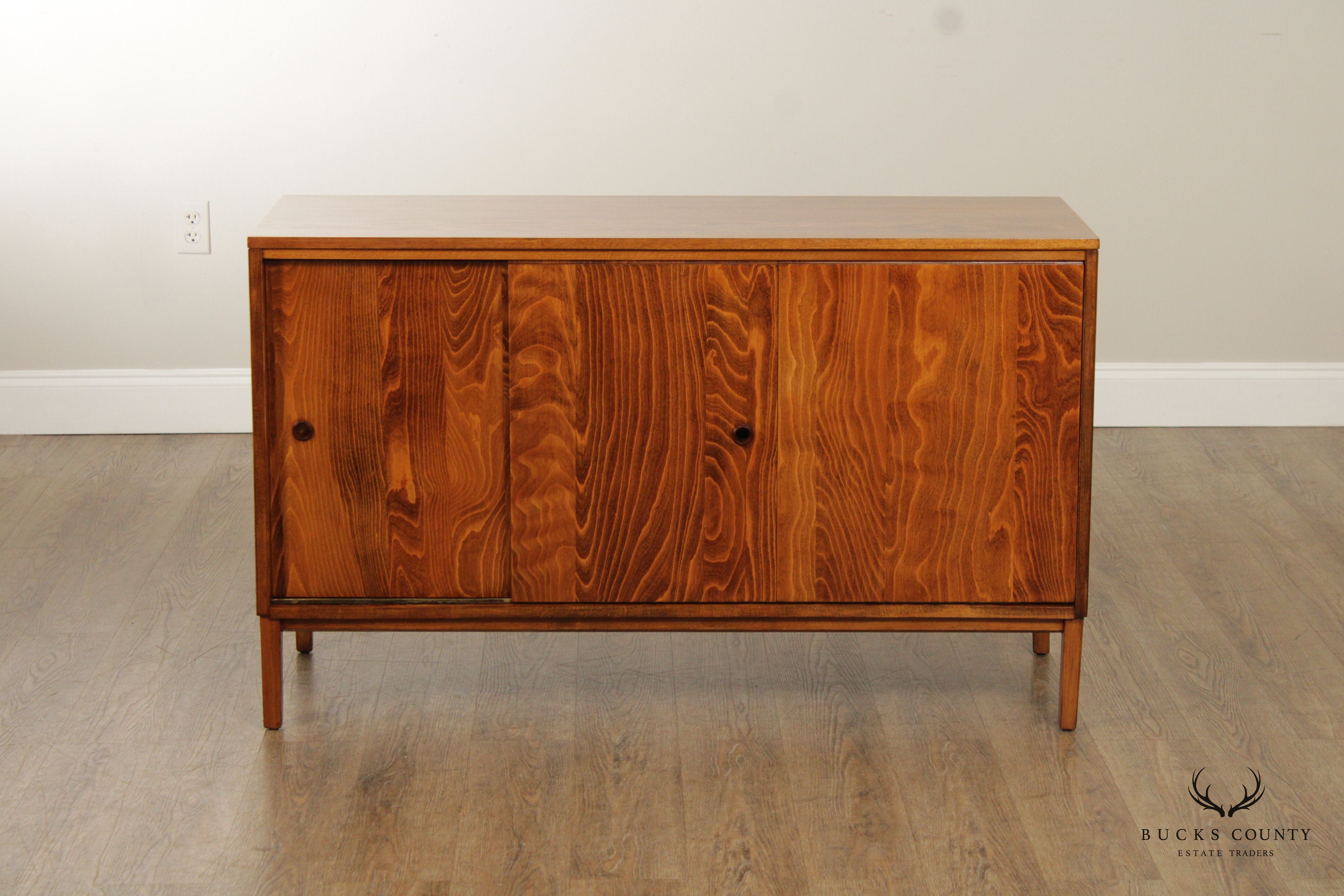 Paul McCobb Mid Century Modern Sliding Door Sideboard Credenza