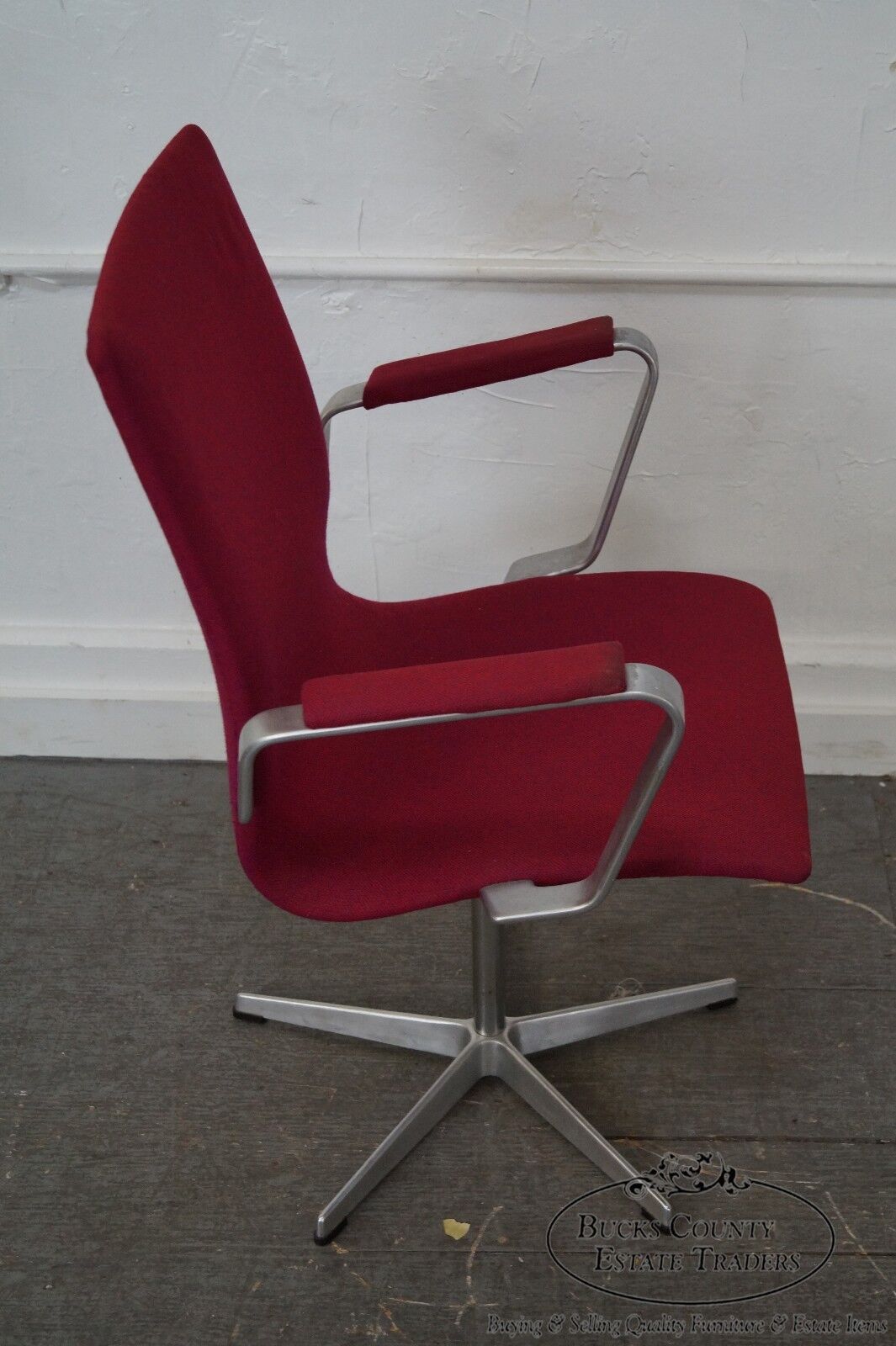 Fritz Hansen Mid Century Modern Swivel Oxford Aluminum Frame Office Arm Chair