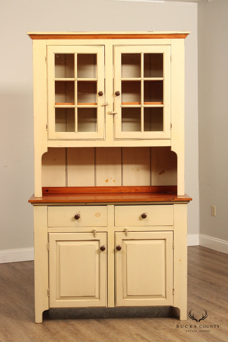 Canaan Cabinetry 'Farm Furniture' Primitive Painted Pine Buffet Cupboard