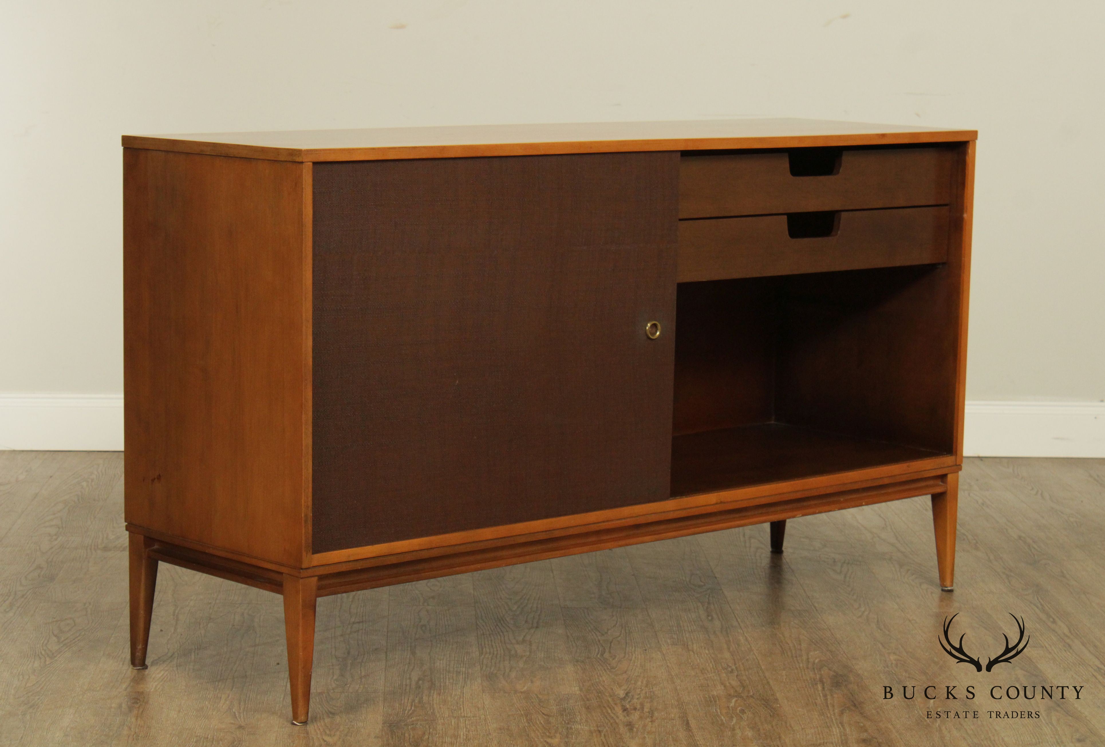 Paul McCobb Mid Century Modern Planner Group Sliding Door Credenza Sideboard