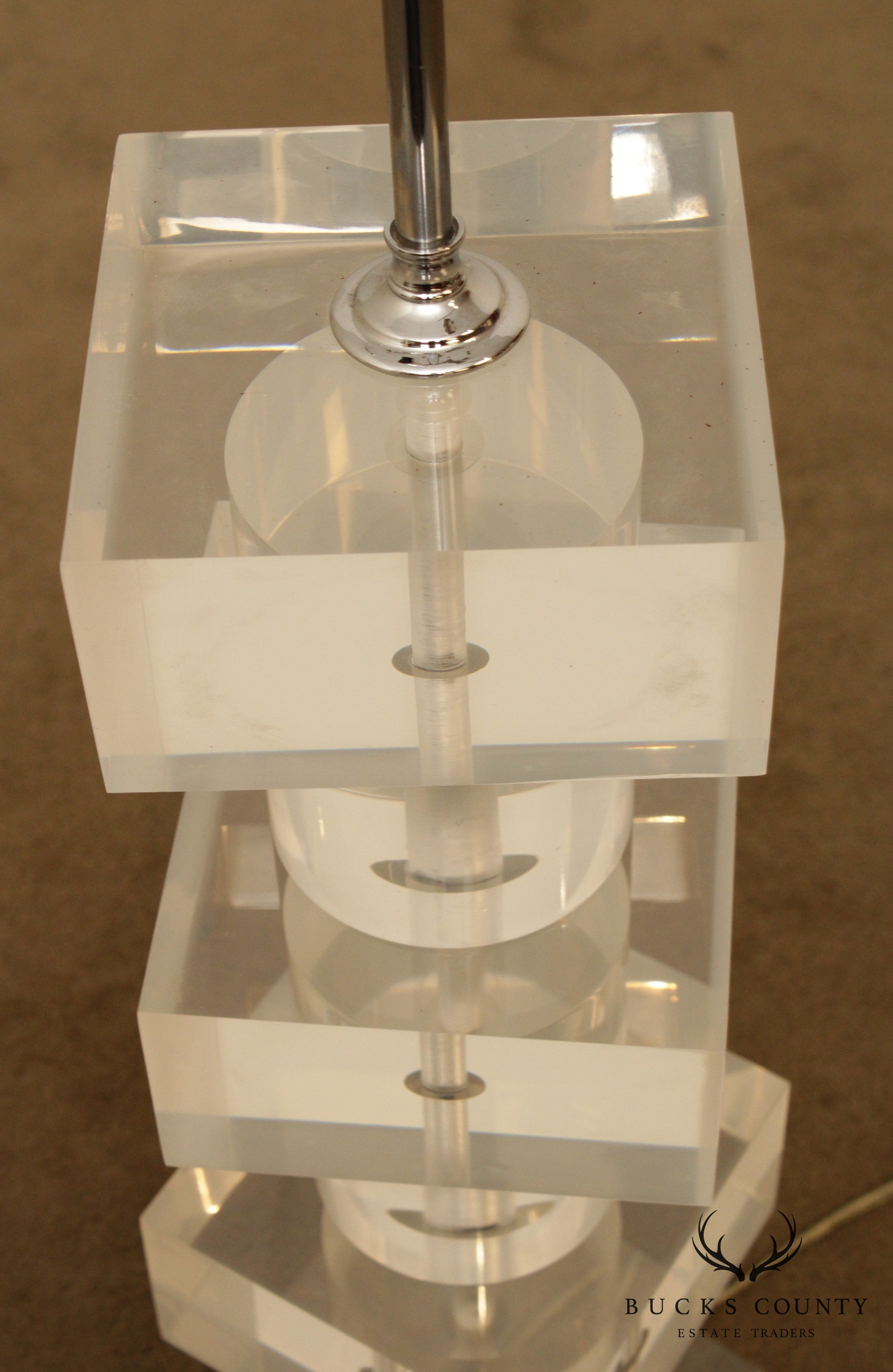 Vintage Modernist Stacked Lucite Table Lamp