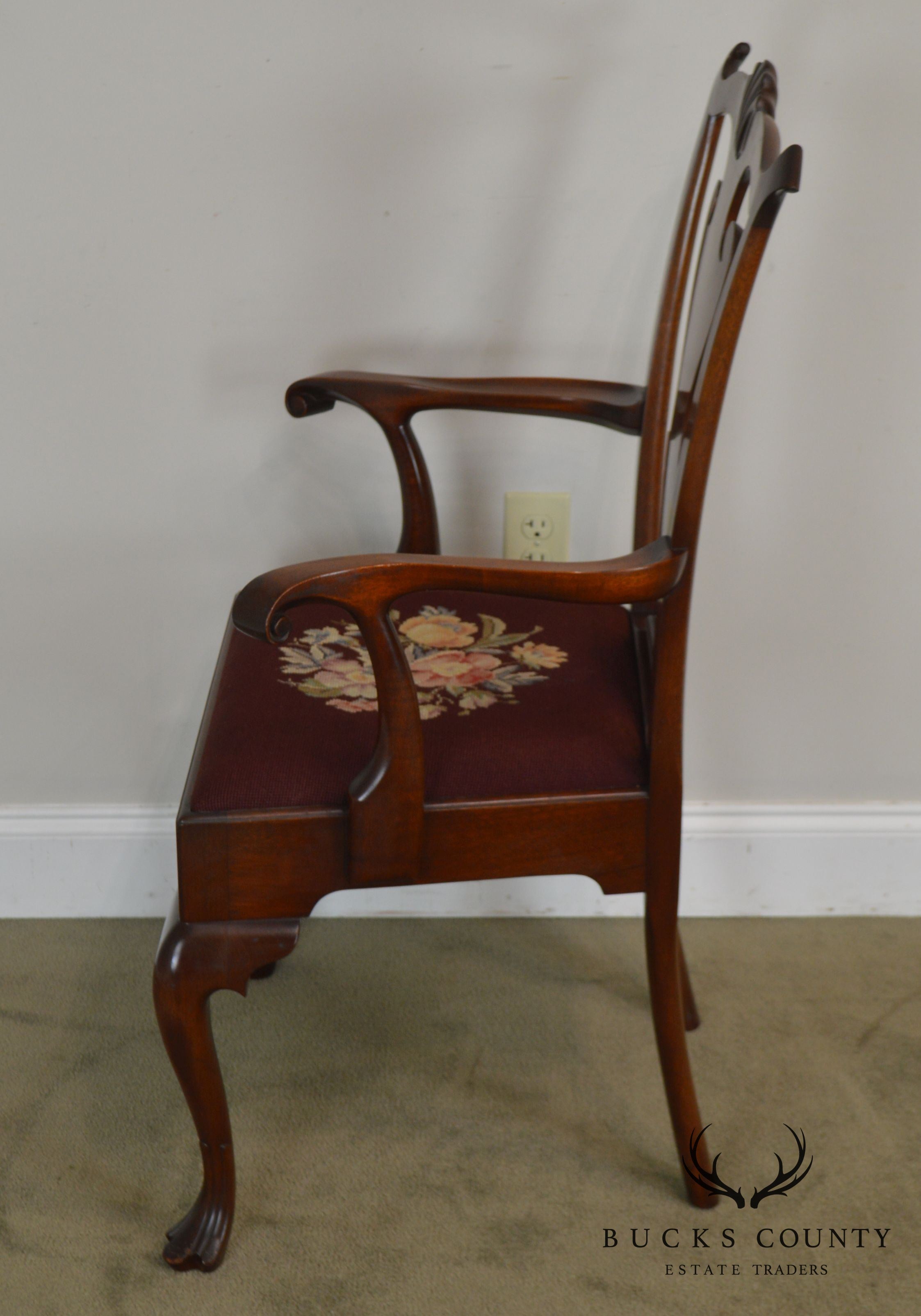 Philadelphia Chippendale Style Custom Quality Pair Mahogany Trifed Foot Armchairs