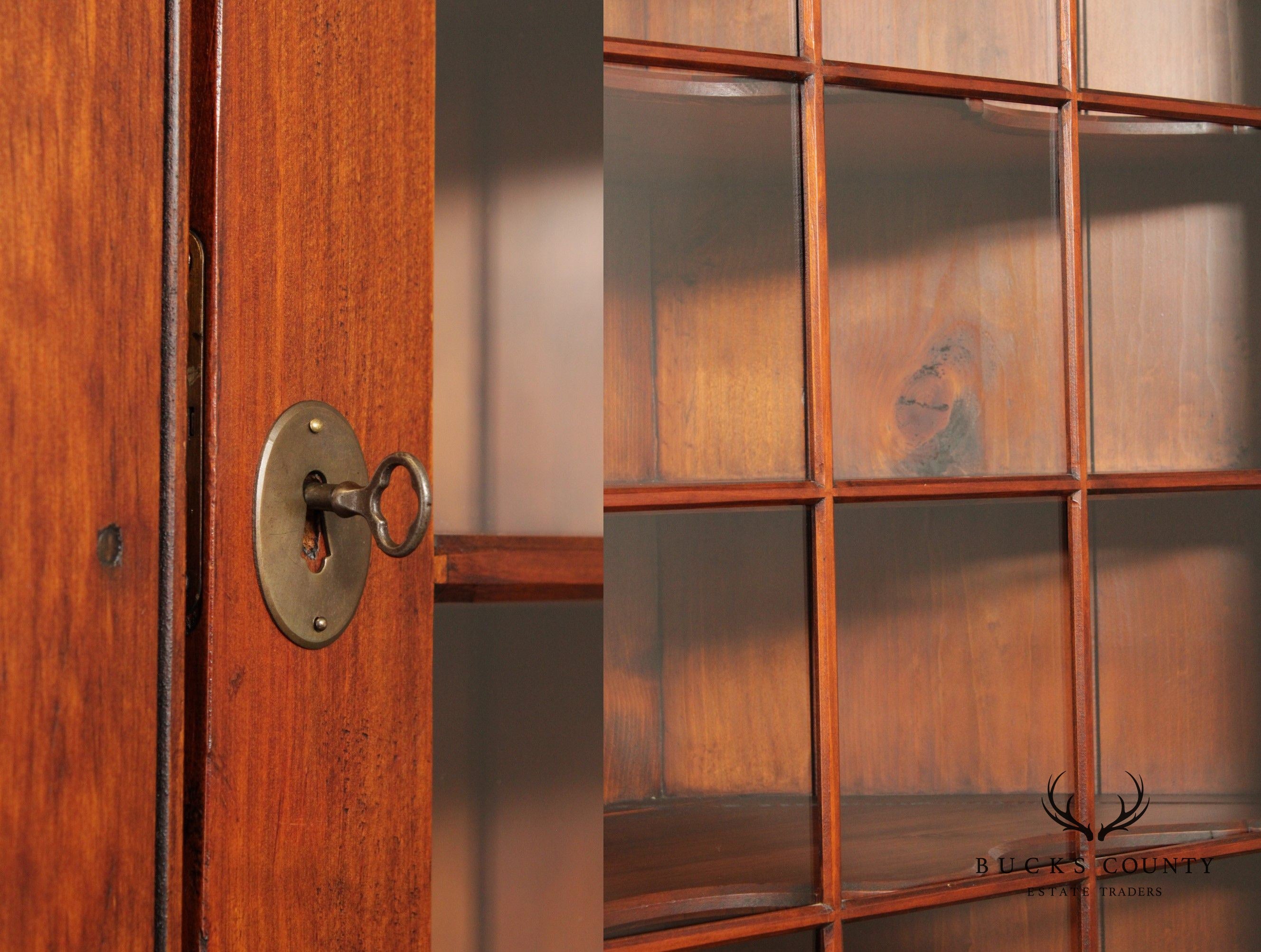 Early American Style Custom Quality Pine Farmhouse Corner Cabinet