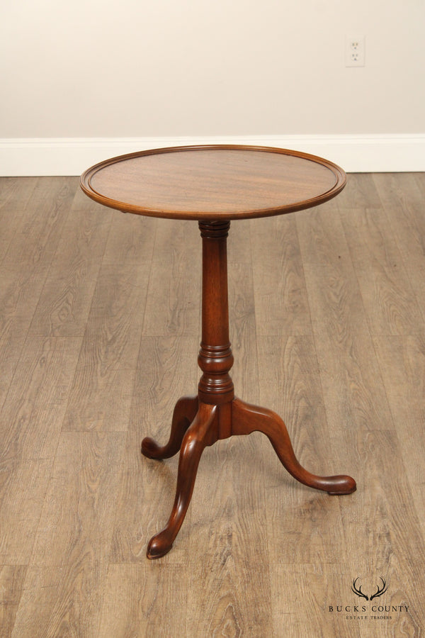 KITTINGER COLONIAL WILLIAMSBURG ADAPTATION QUEEN ANNE MAHOGANY SIDE TABLE