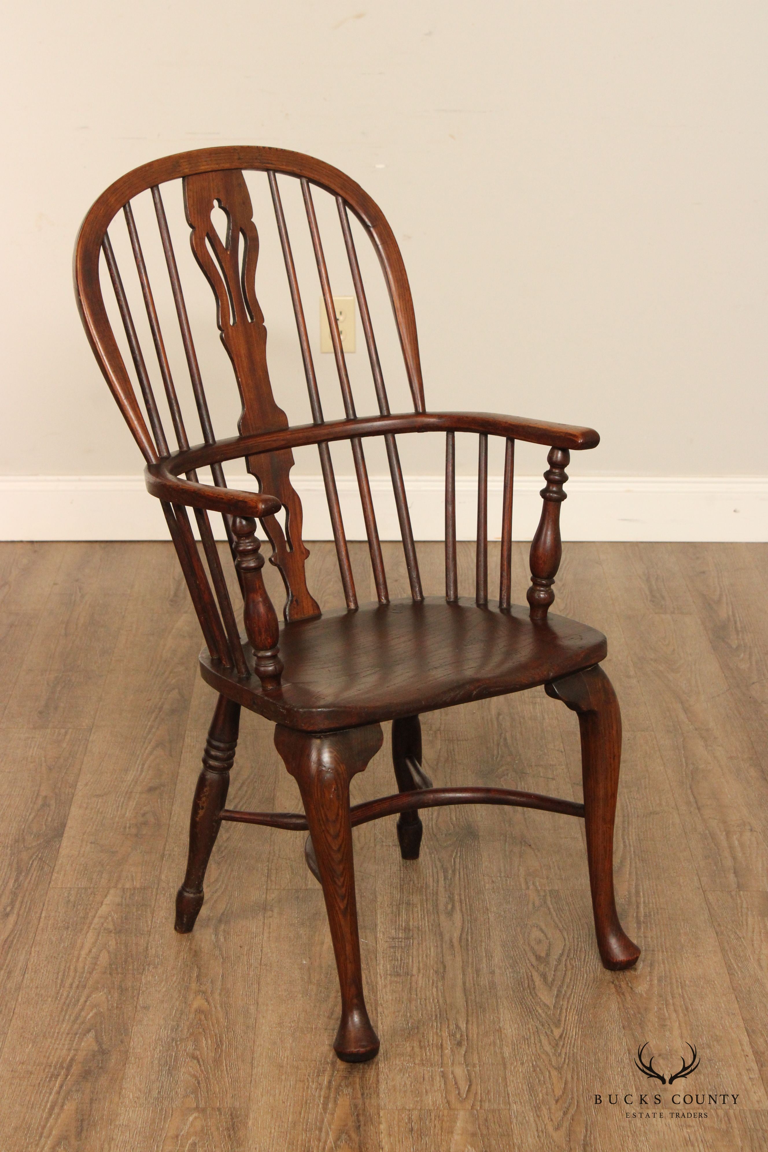 Antique English Elm Windsor Armchair