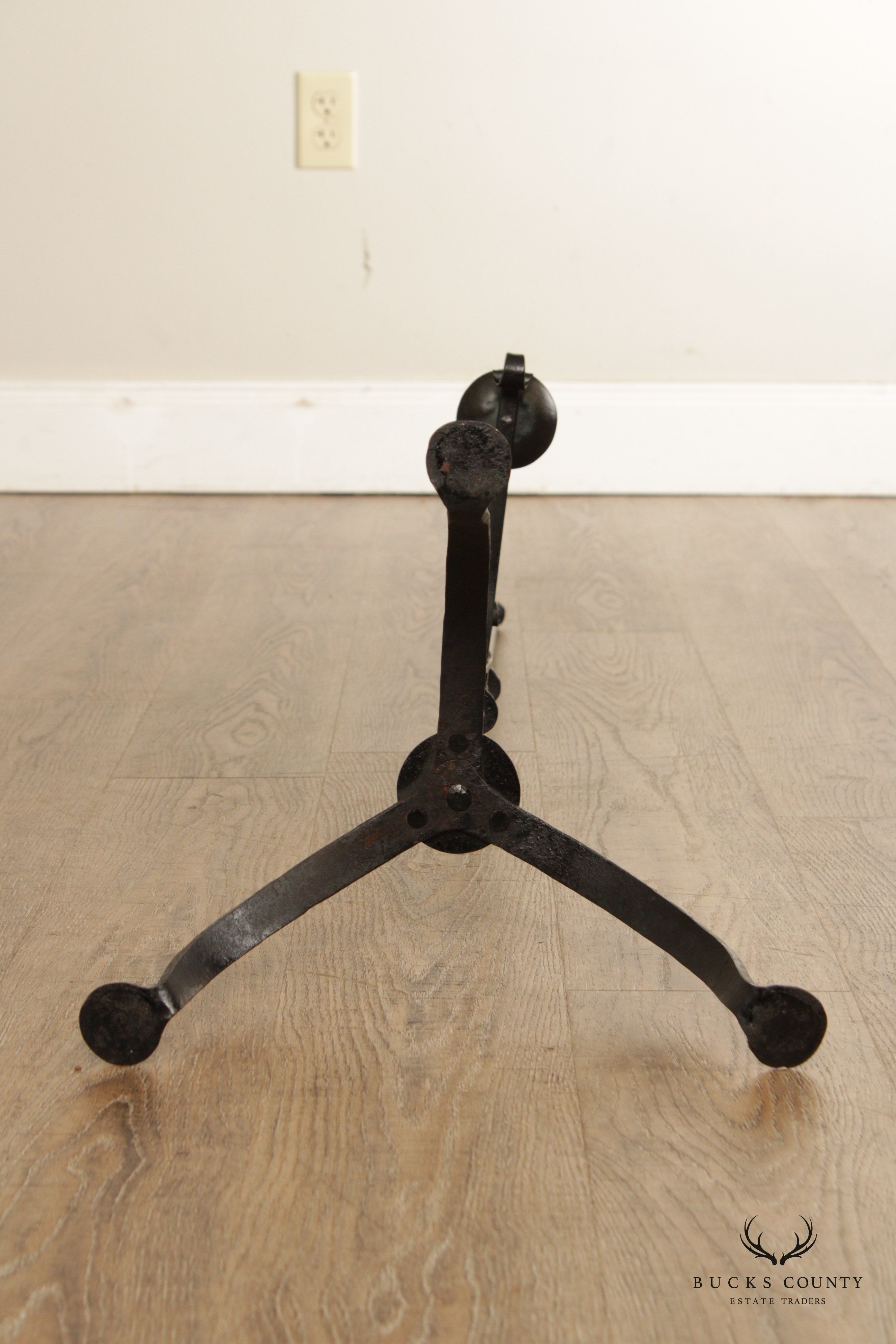 Hand Wrought Iron Adjustable Candle Stand